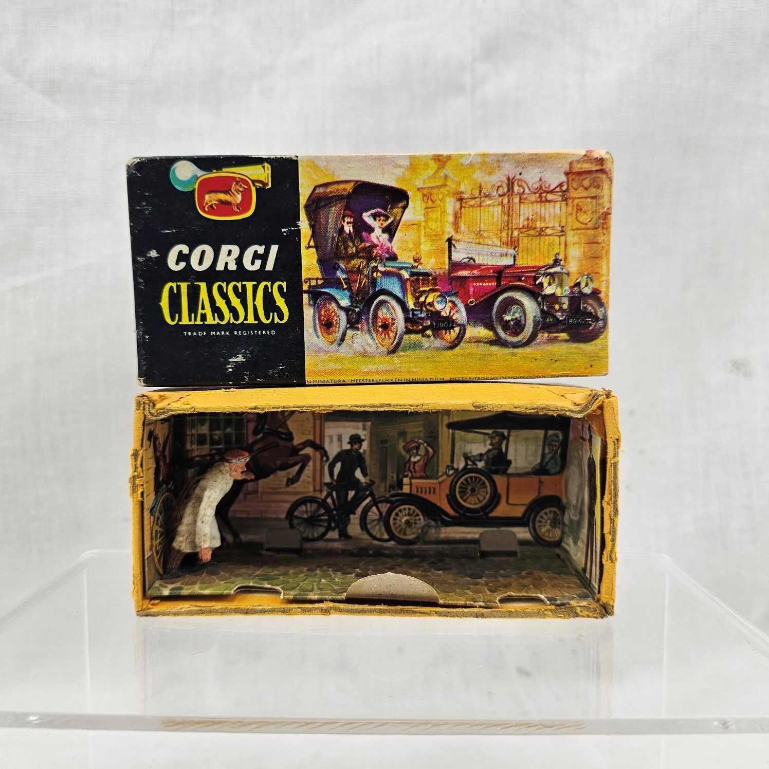 Boxed Corgi Classics 9013 1915 Ford - Image 9
