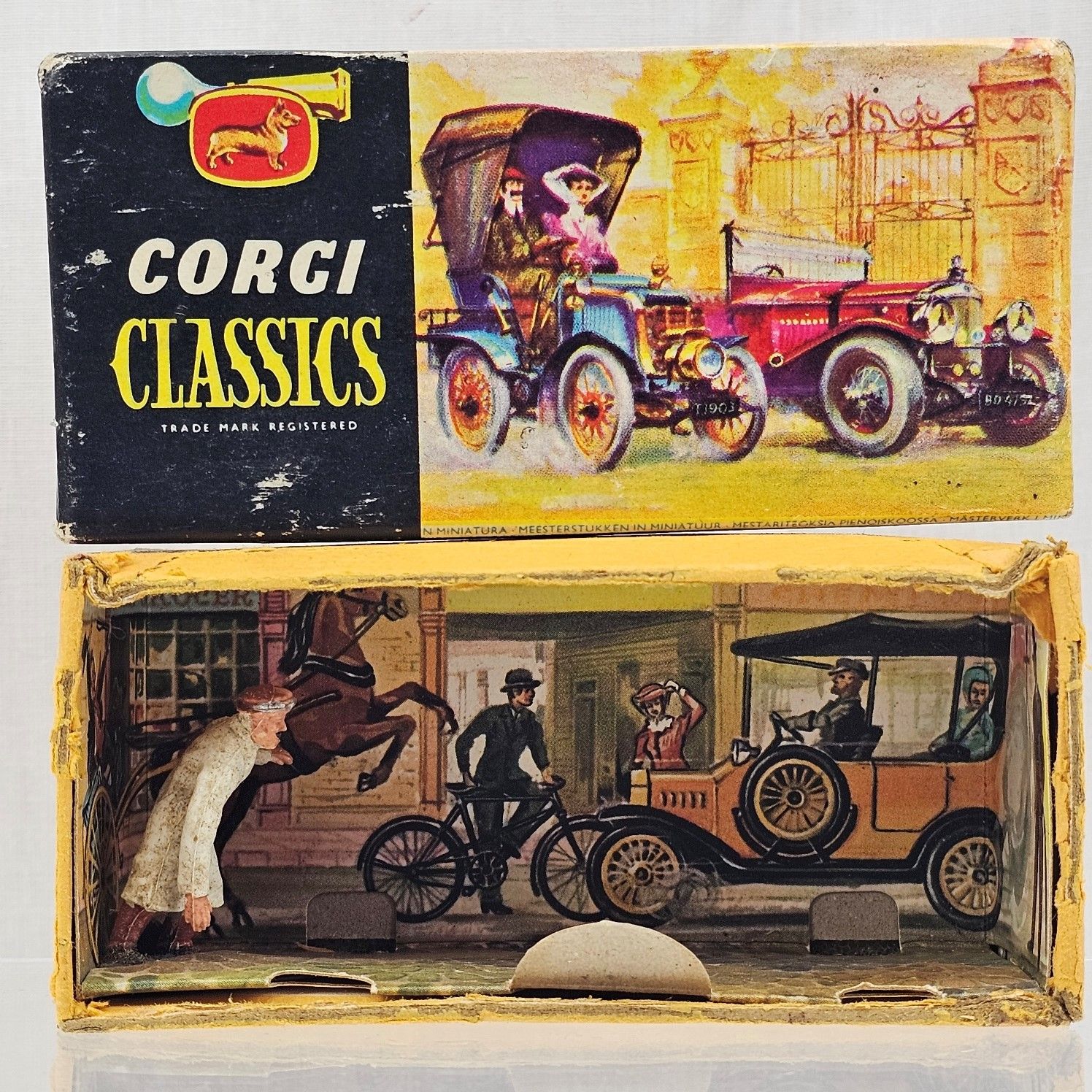 Boxed Corgi Classics 9013 1915 Ford - Image 8