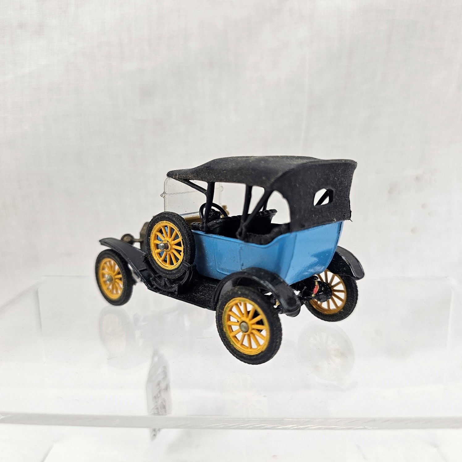 Boxed Corgi Classics 9013 1915 Ford - Image 4