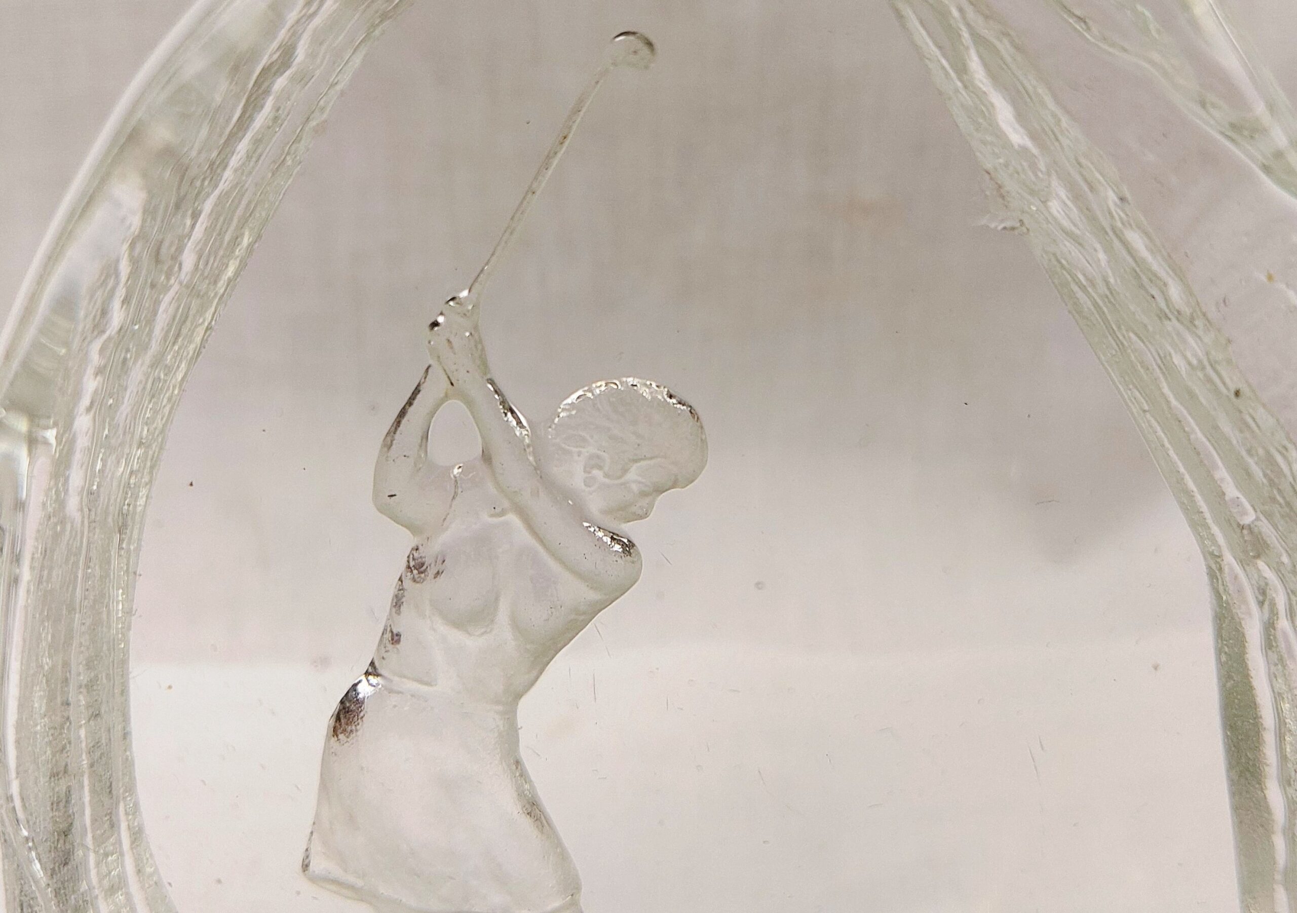 Lady Golfer Etched Glass Paperweight - Image 5