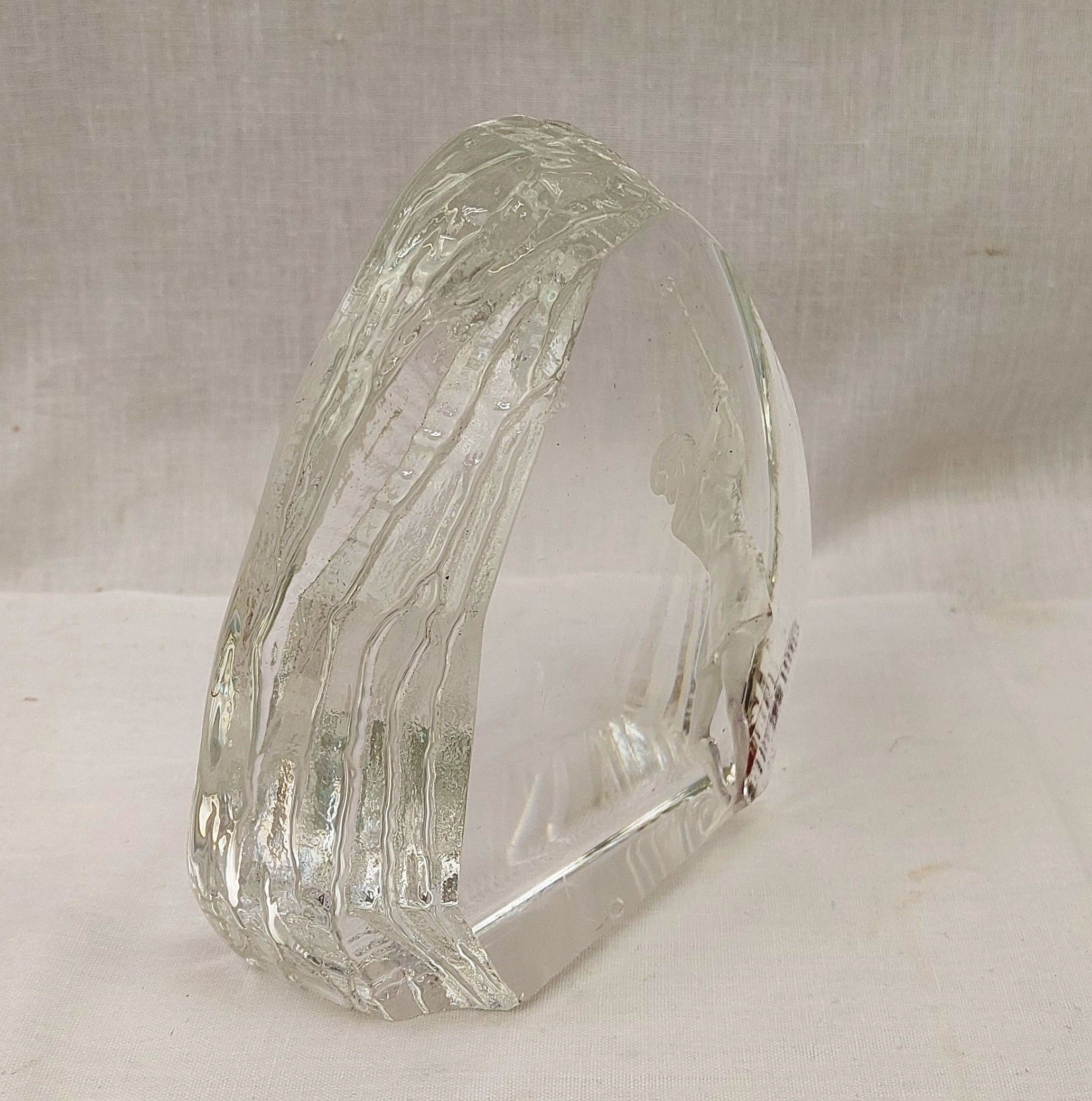 Lady Golfer Etched Glass Paperweight - Image 3