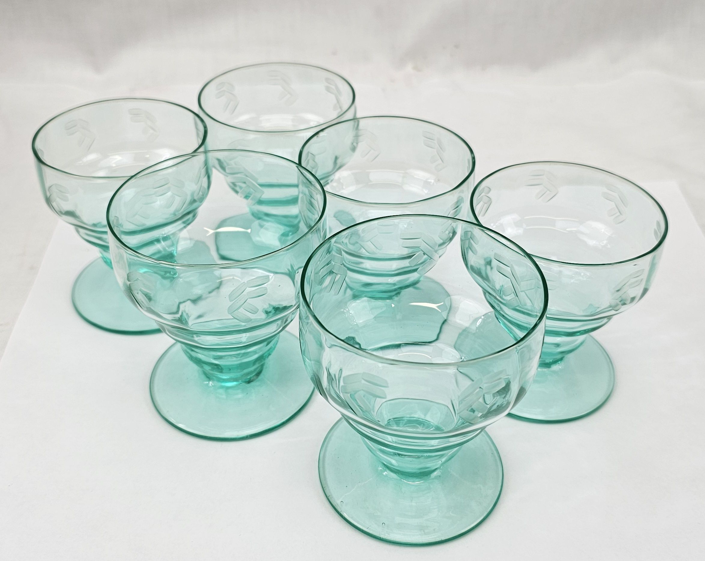 Set Of 6 1920s Art Deco Uranium Glass Wine Goblets - Image 3