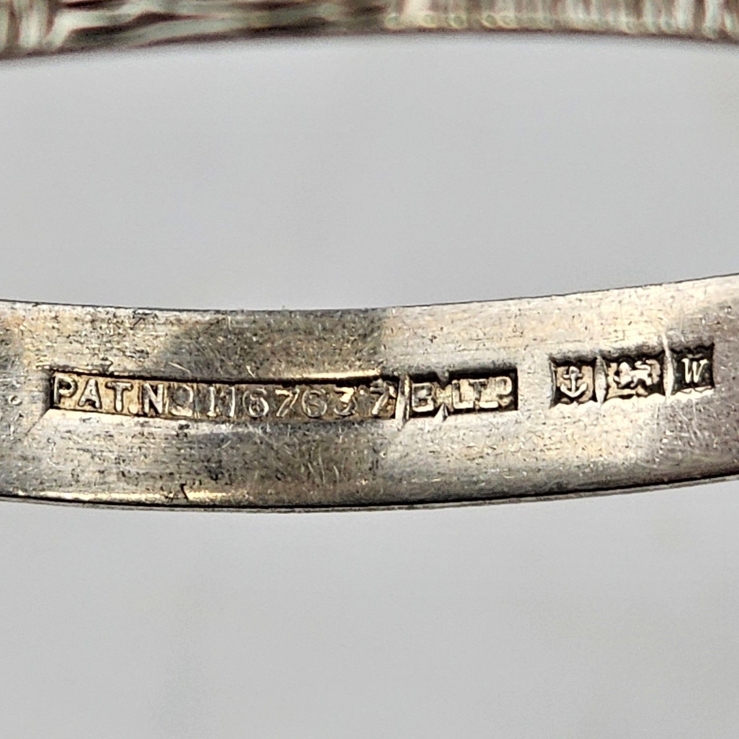 Sterling Silver Birmingham 1971 Bangle - Image 2
