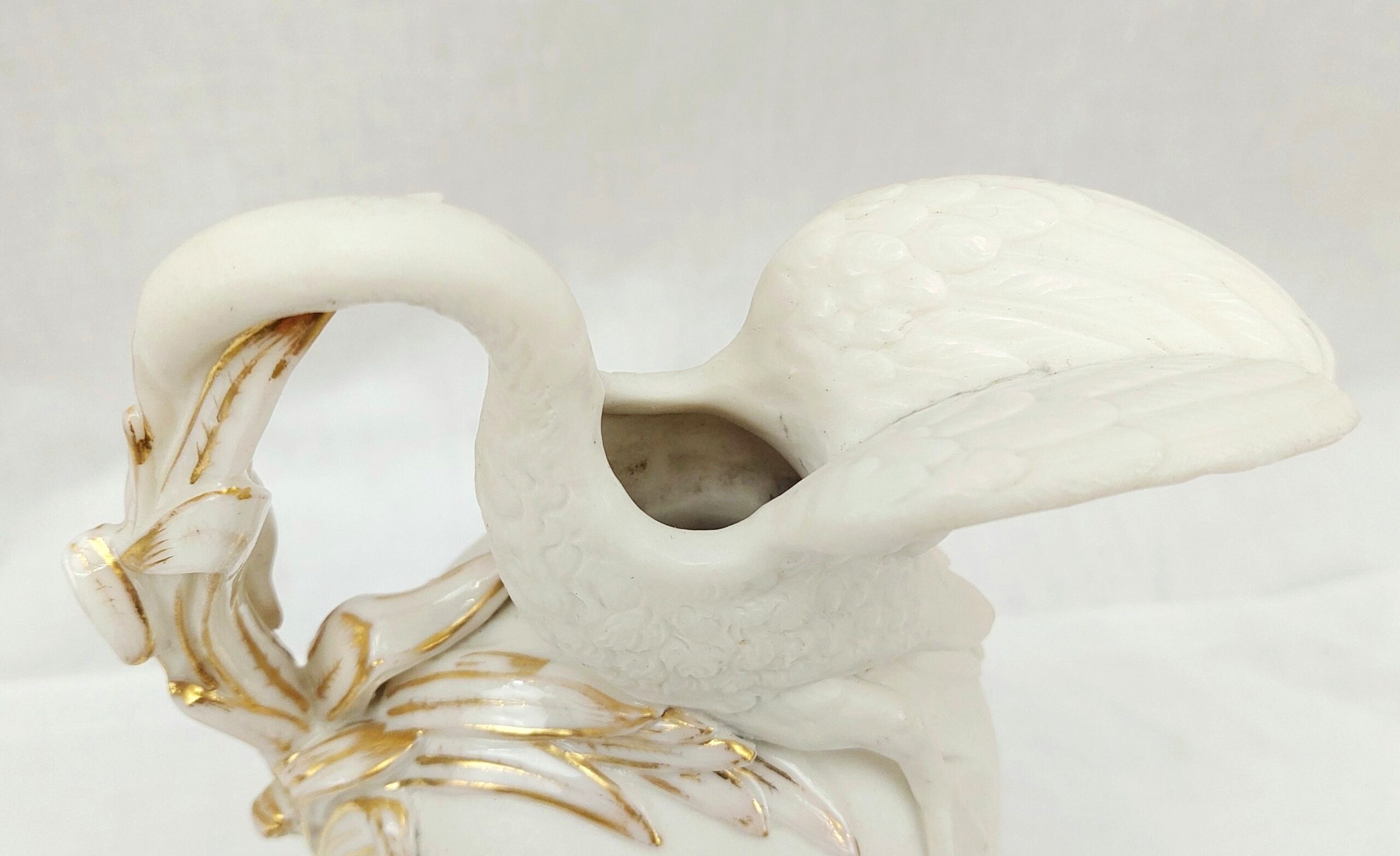 Superb c1825 H & R Daniel Swan Lipped Bisque Porcelain Ewer Vase - Image 6