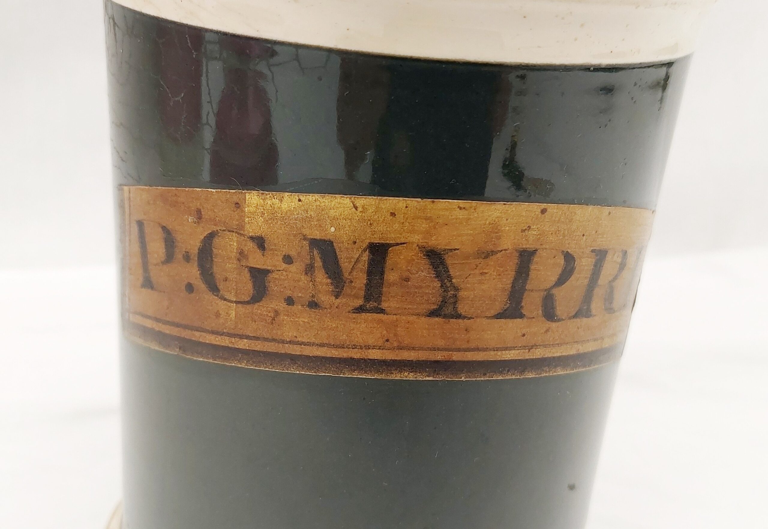 Victorian Green Ceramic Lidded Pharmaceutical Container - Image 10