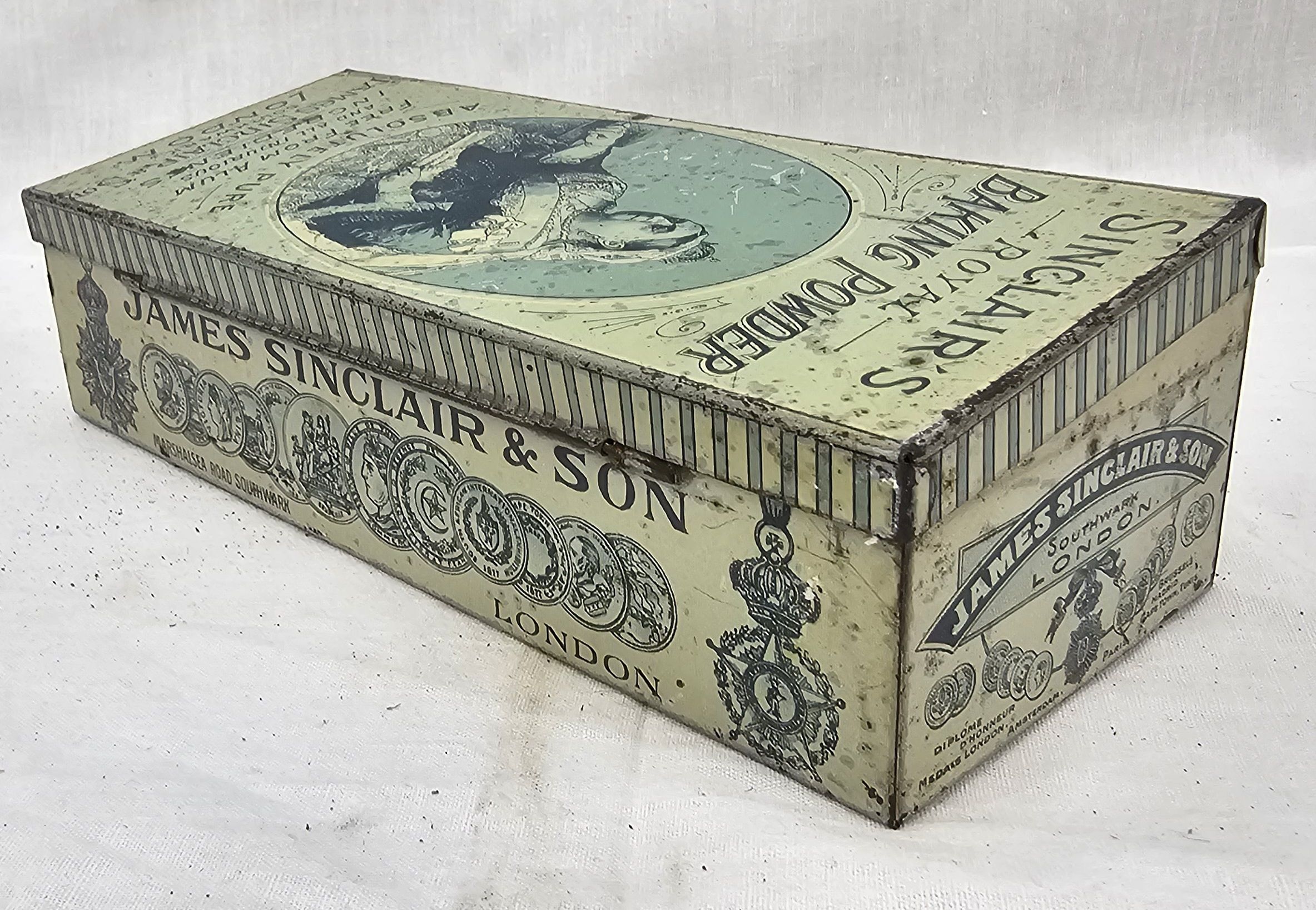 Victorian Sinclair's Royal Baking Powder Tin - Image 4