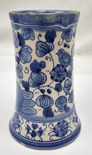 c1780 Italian Deruta Blue And White Bird And Floral Vase