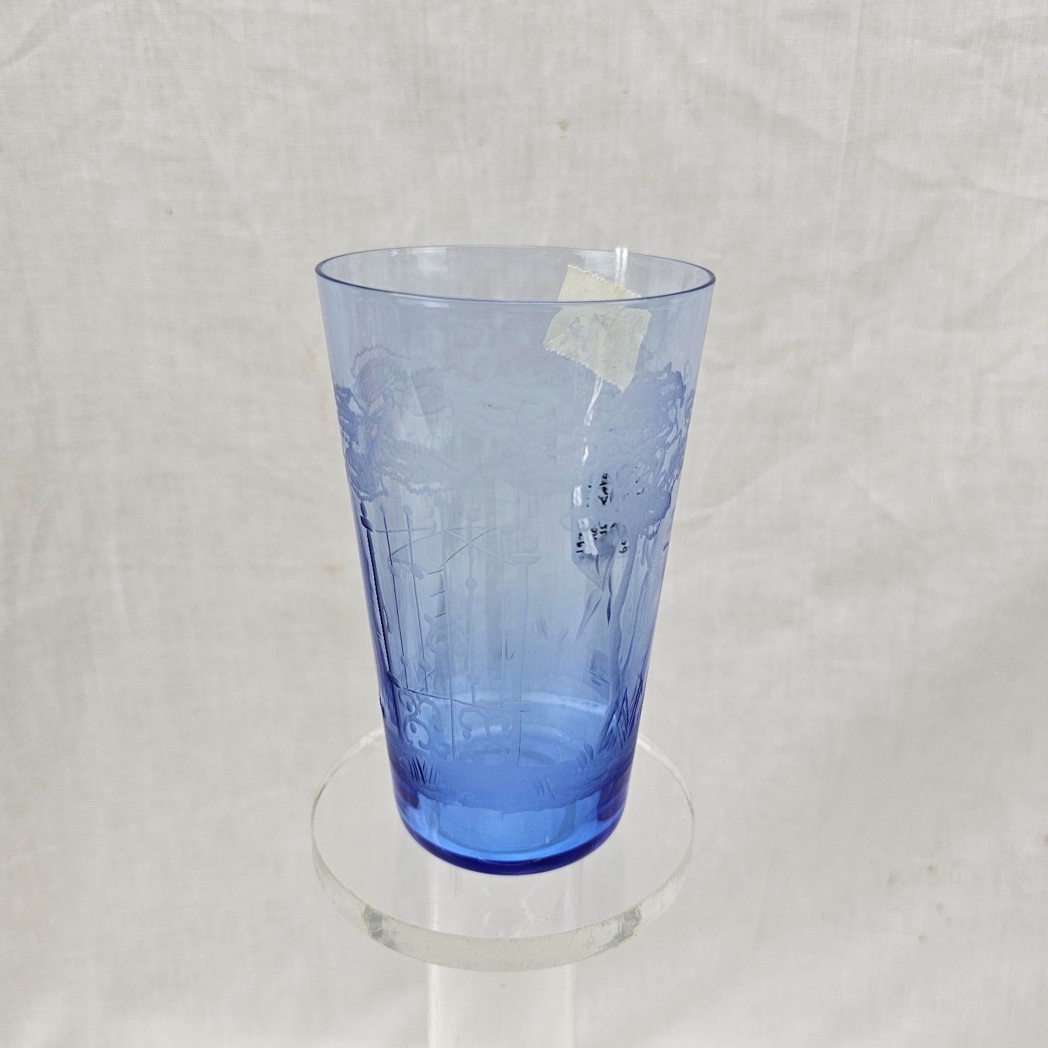 c1900 Blue Glass Beaker Etched With A Georgian Scene - Image 2