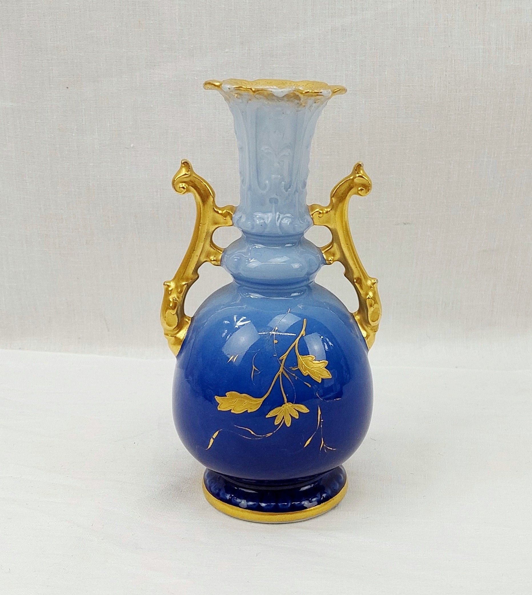 c1900 D & C Limoges Delinieres Art Nouveau Blue Fade Vase - Image 4