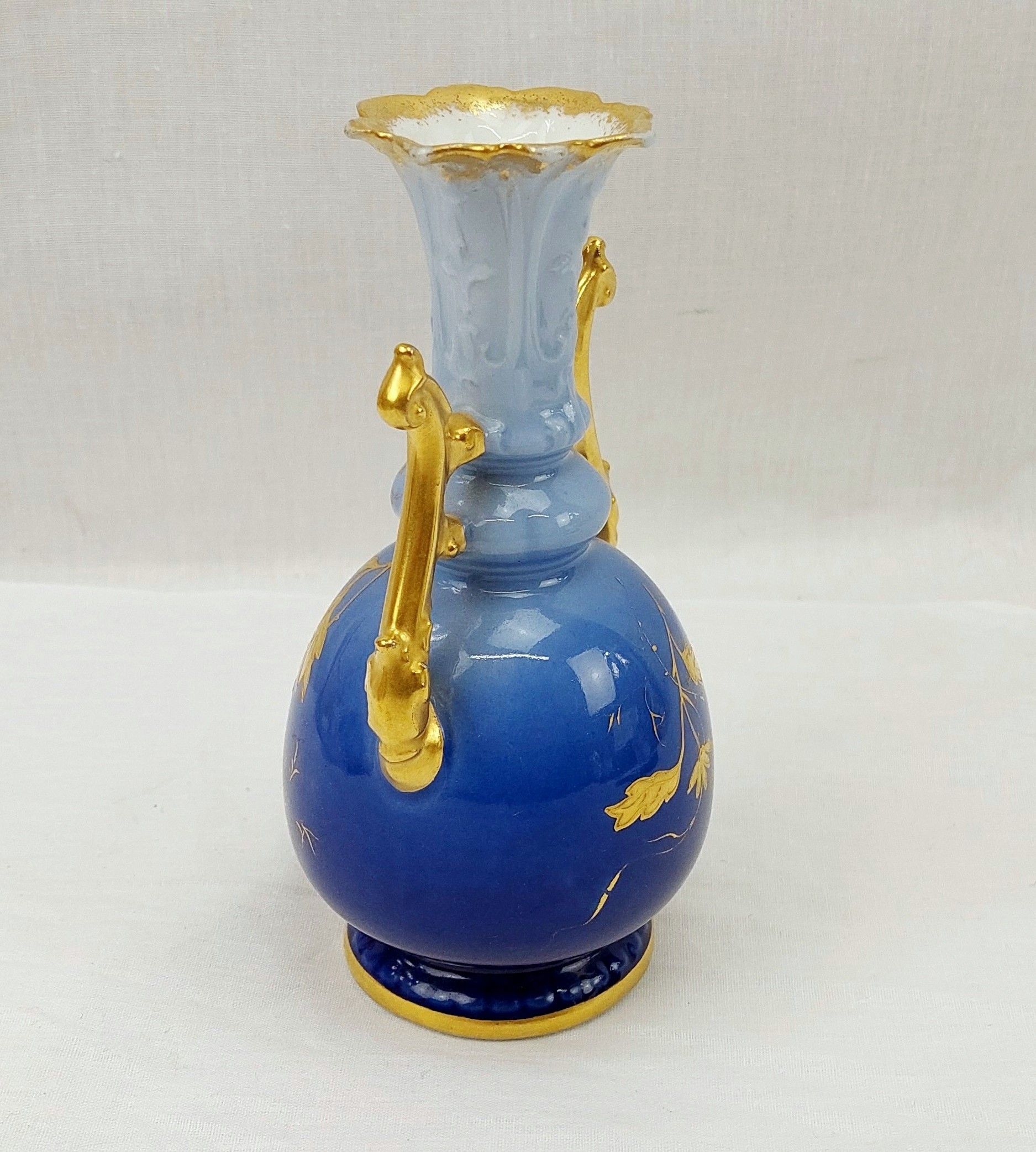 c1900 D & C Limoges Delinieres Art Nouveau Blue Fade Vase - Image 3