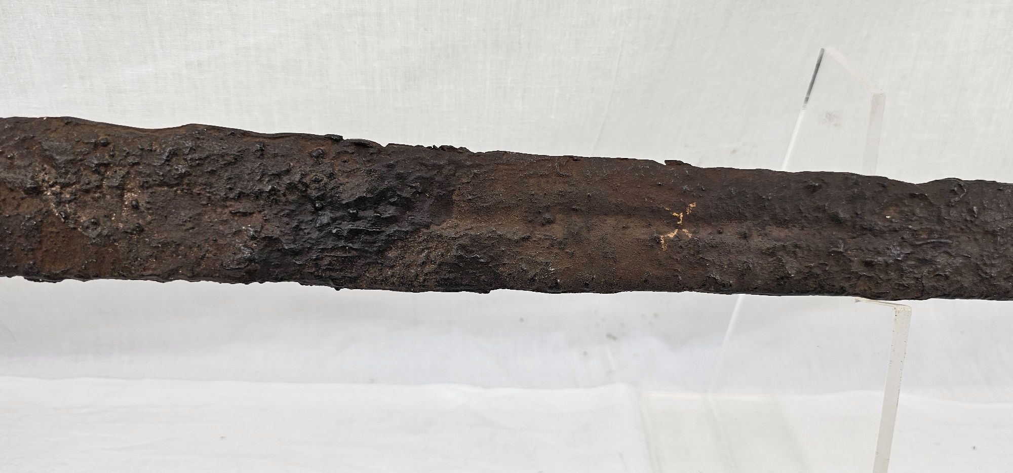 12th Century Large Oakeshott Type XI Norman Broadsword - Image 6