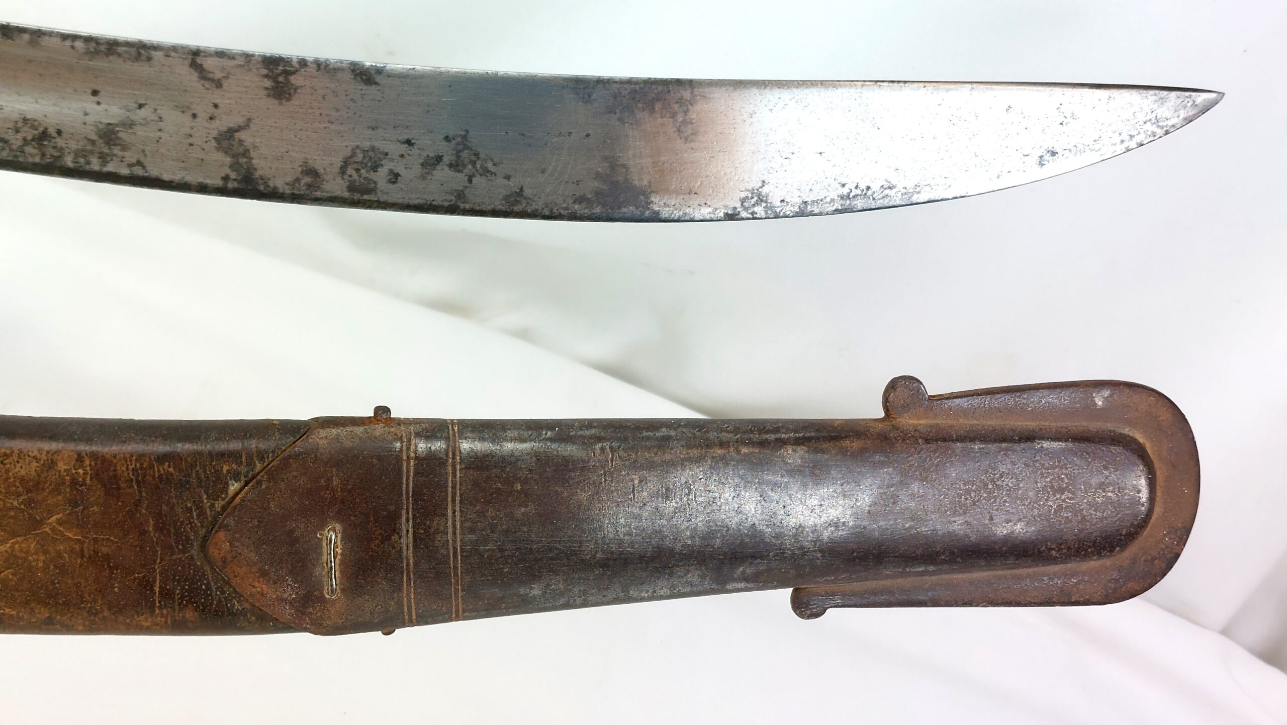 British, 1796 Pattern Light Cavalry Troopers Sword and Scabbard, By J. Bourne and Son, with Regimental Markings, likely made for Indian Cavalry - Image 4