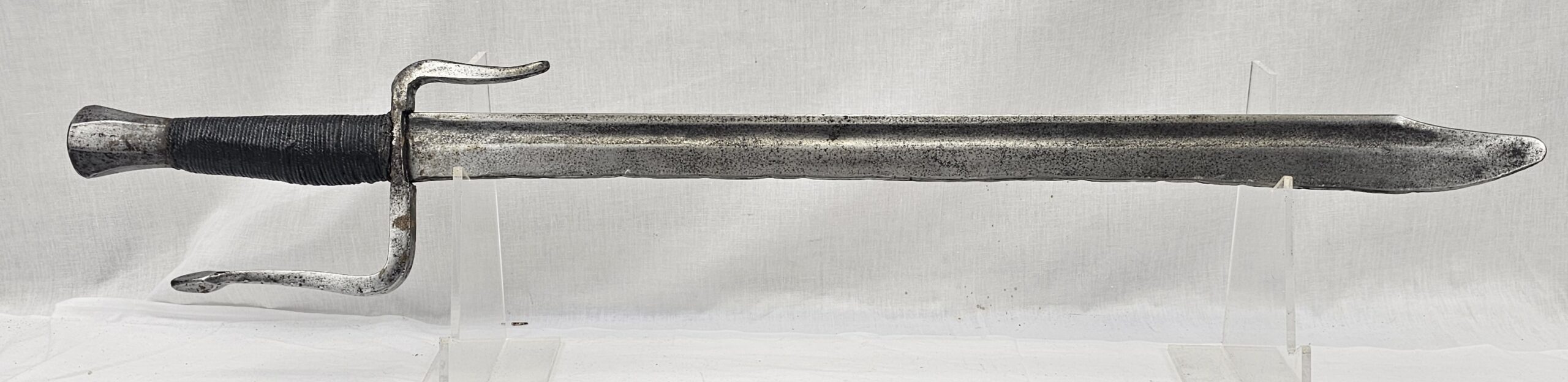 German 15/16th Century Falchion Sword - Image 2