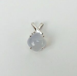 9ct White Gold Moonstone Pendant