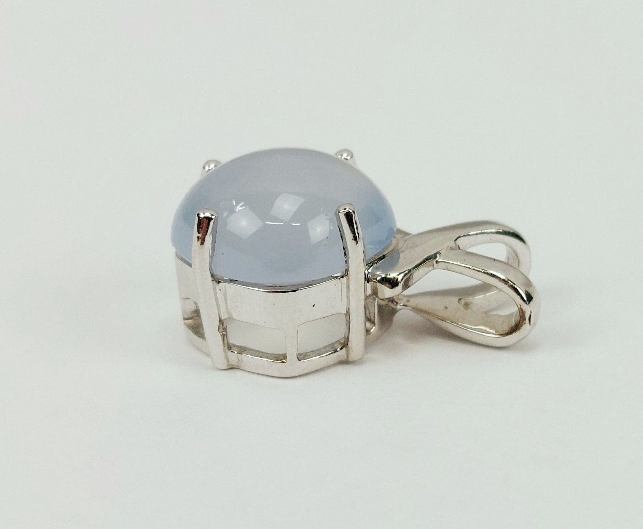 9ct White Gold Moonstone Pendant - Image 3