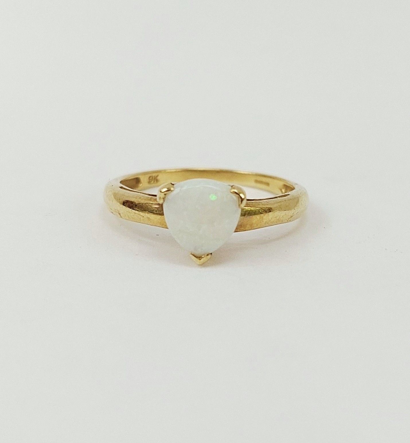9ct Gold Opal Ring UK Size N+, US 7