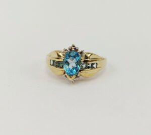 9ct Gold Blue Topaz & Diamond Ring UK Size N+, US 7