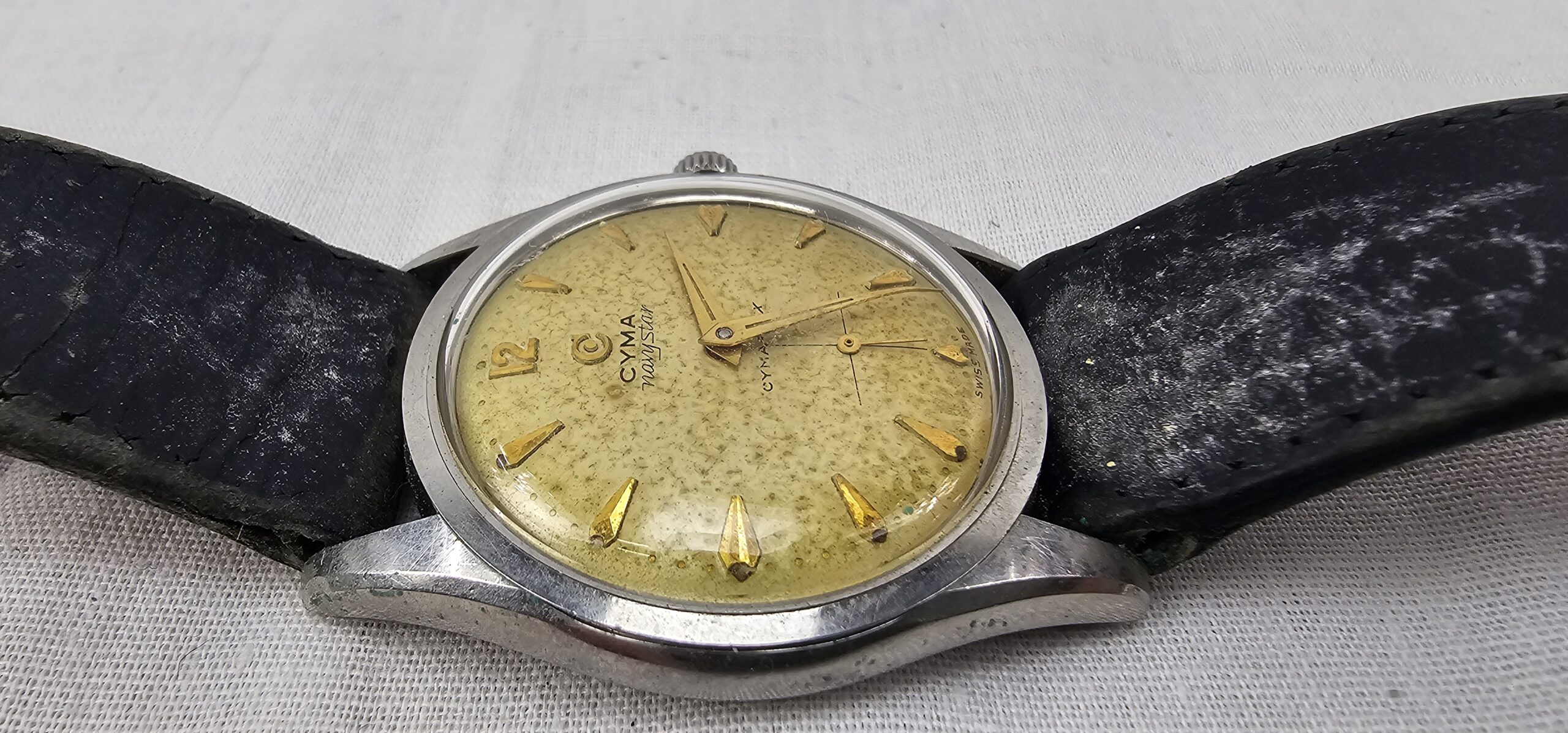 Mid 20th Century CYMA Navystar Gentlemans Stainless Steel Wristwatch - Image 5