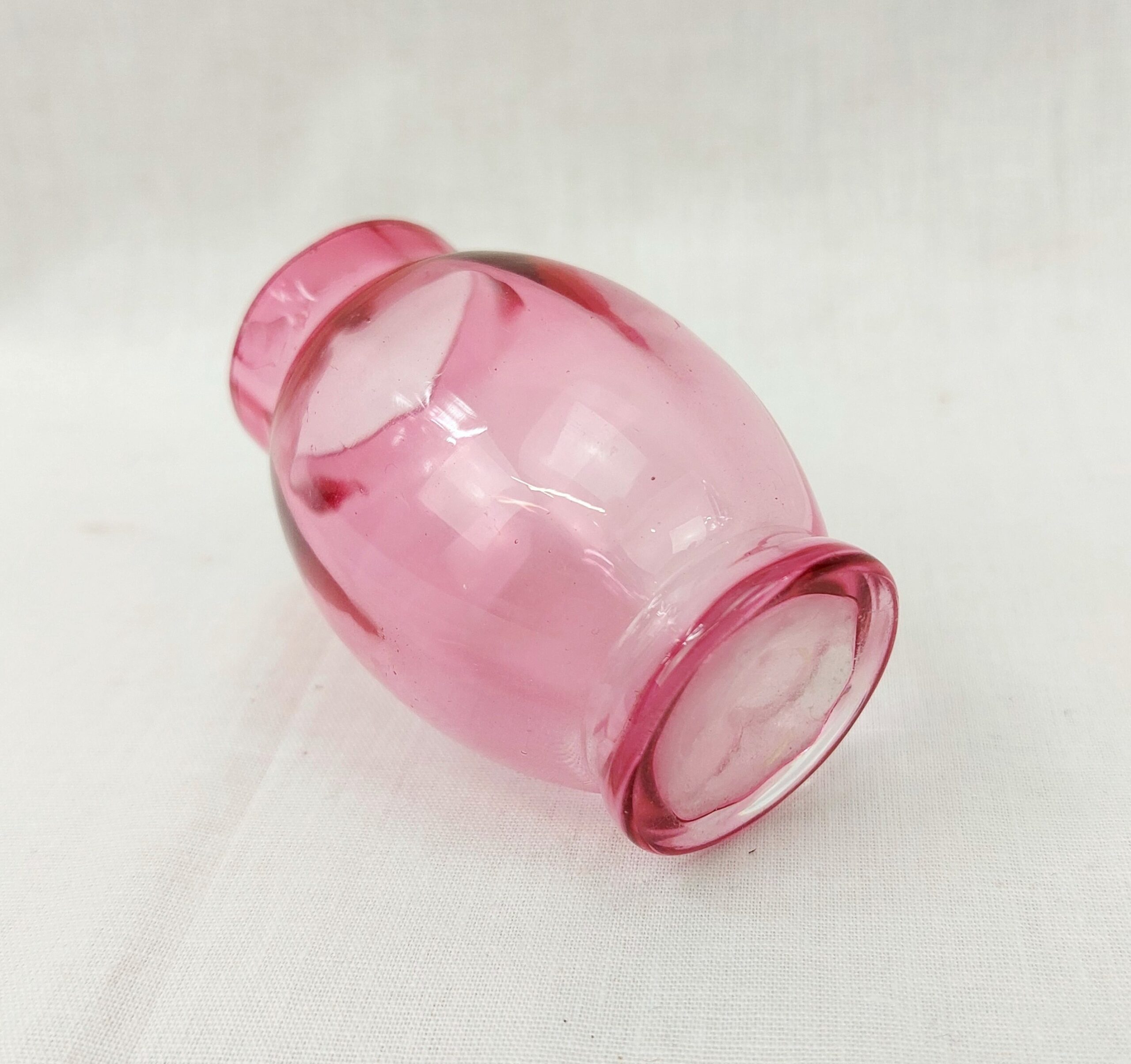 Victorian Cranberry Glass Small Bud Vase - Image 4