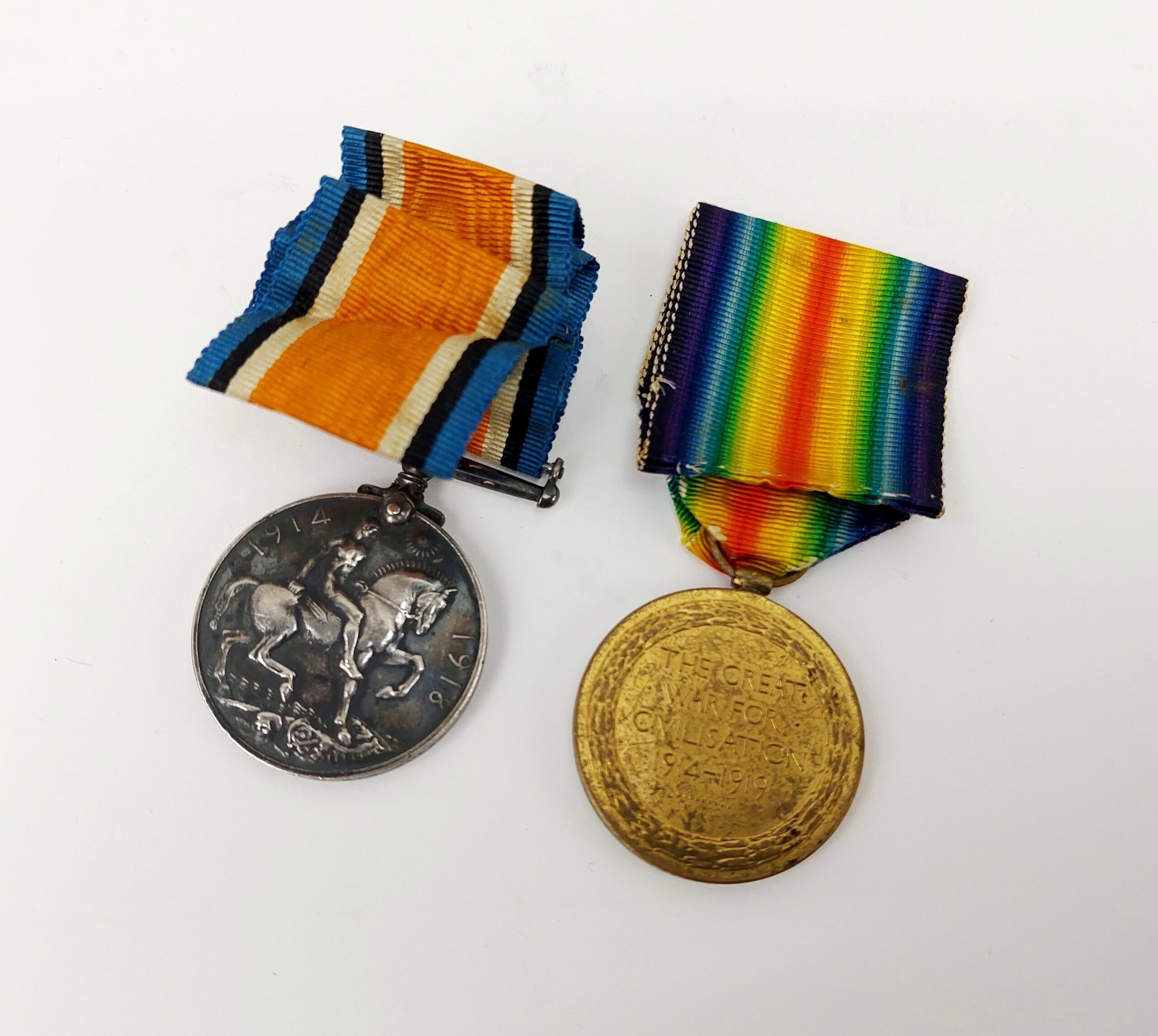 WW1 Hampshire Regiment Pte. H. Hayes Medal Pair & Silver War Service Medal - Image 2