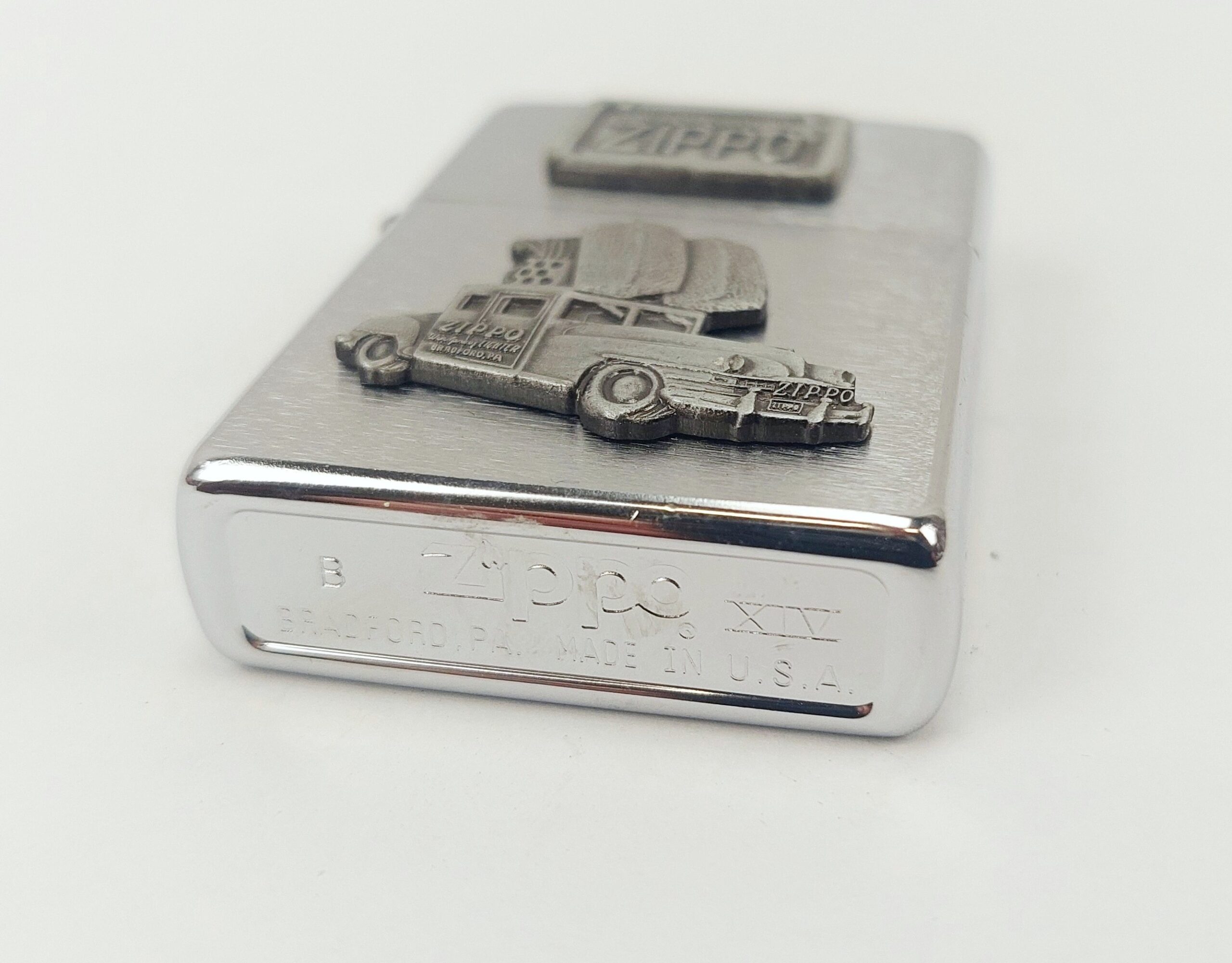 1998 Zippo Car Lighter In Collectors Tin - Image 6
