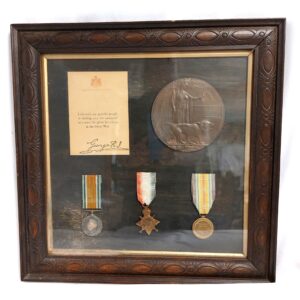 British, WW1, Framed Medal Trio with Death Penny - awarded to 14559 Private William Evans of 7th Battalion Kings Shropshire Light Infantry, Victory Medal, British War Medal, 1914-15 Star