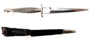 British, WW2, 1st Pattern Fairbairn Sykes Fighting Knife by Wilkinson Sword Company London, with Original Sheath, with engraved blade for Marine H. Hollsworth CHX