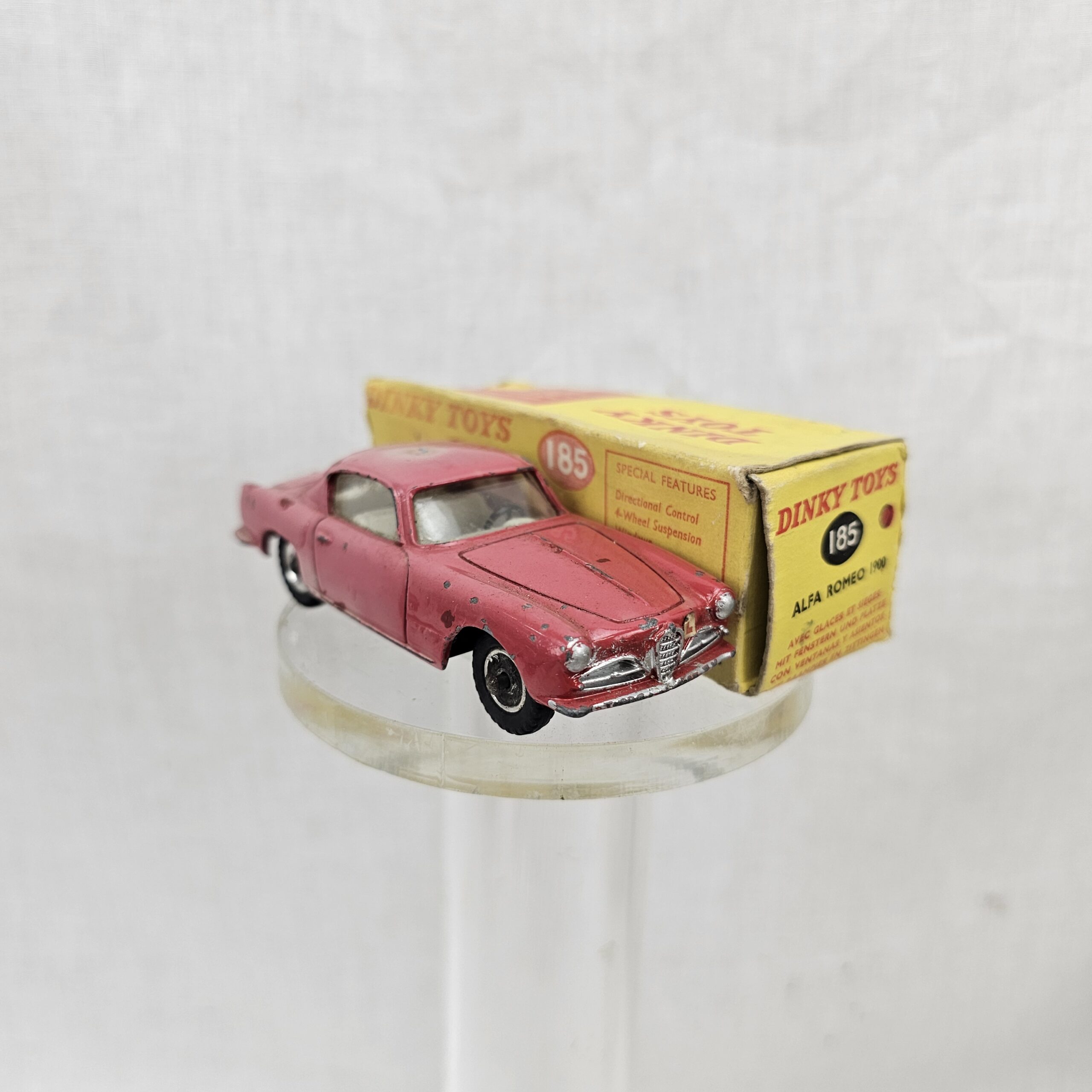 Dinky Toys Alfa Romeo 185