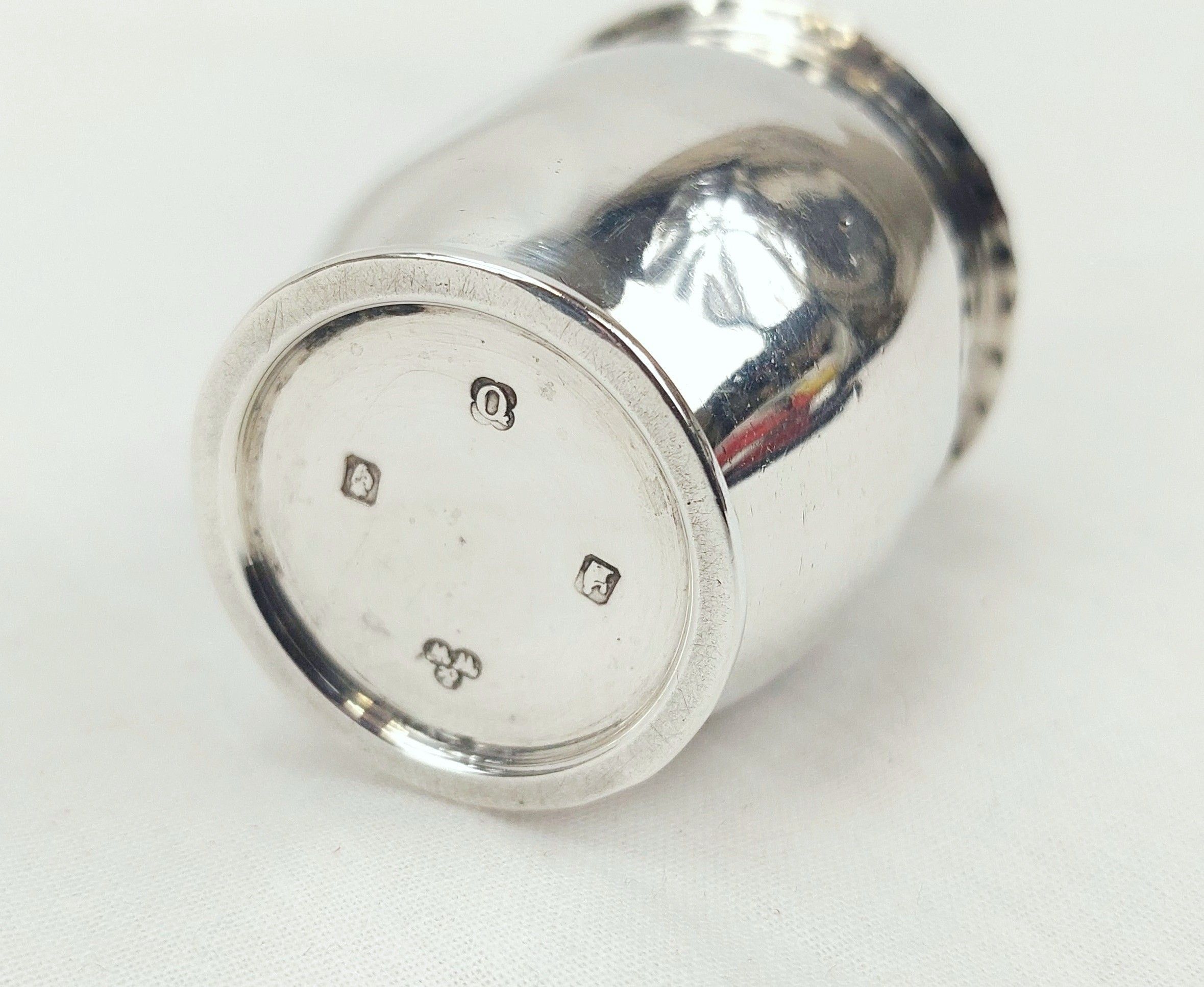 Irish Silver Pepper Pot Dublin 1932 - Image 5