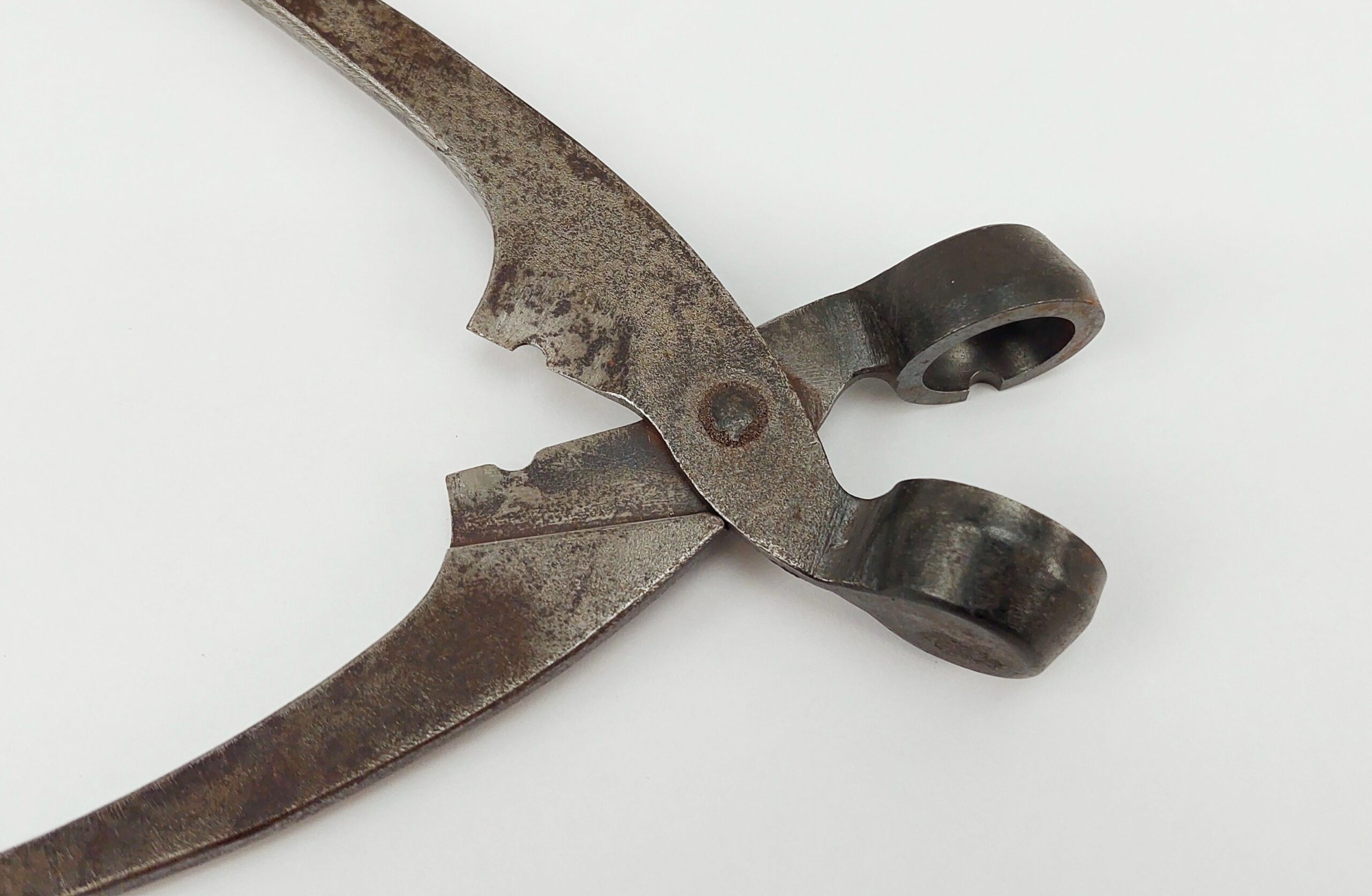 Mid To Late 19th Century 30 Bore Lead Ball Mould - Image 4