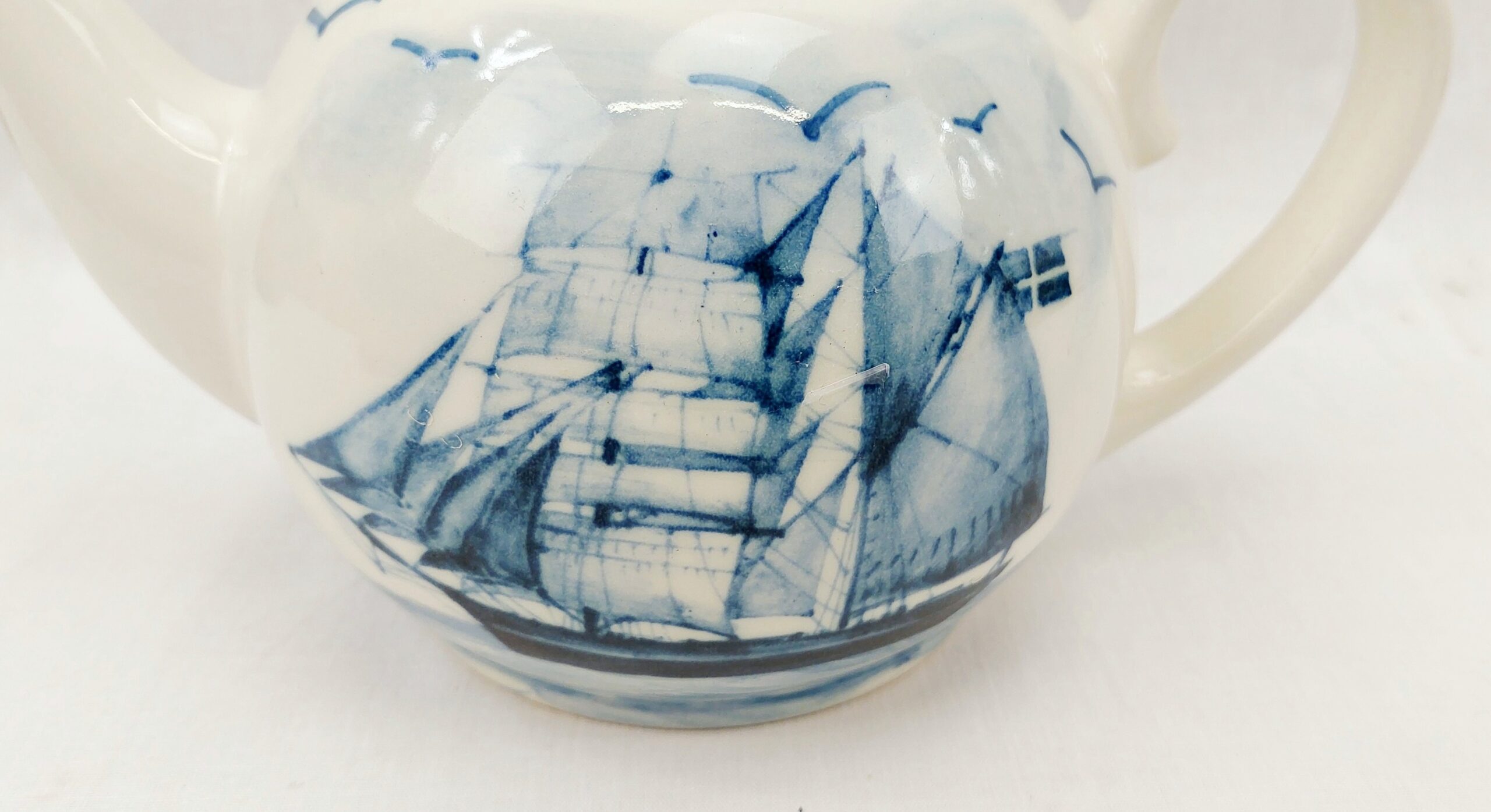 Oakney Green Pottery Sailing Ship Teapot - Image 4