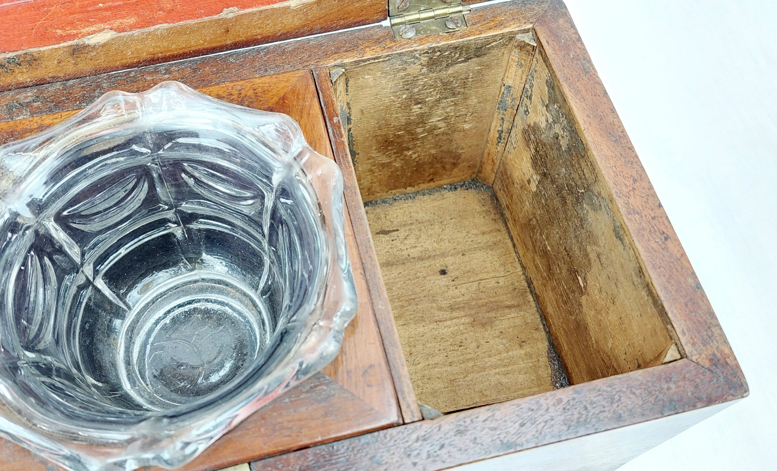 Regency Walnut Tea Caddy Casket - Image 8