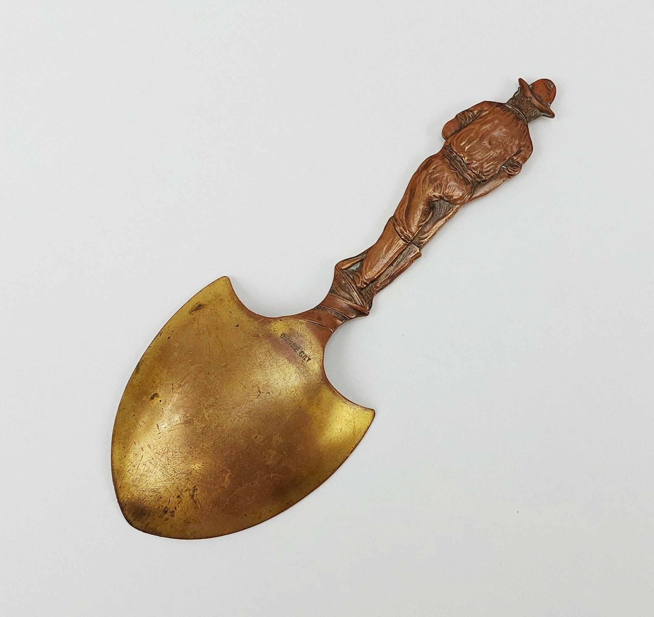USA Early 20thC Gilt Bronze Missoula Montana Struck It At Last Souvenir Shovel - Image 2