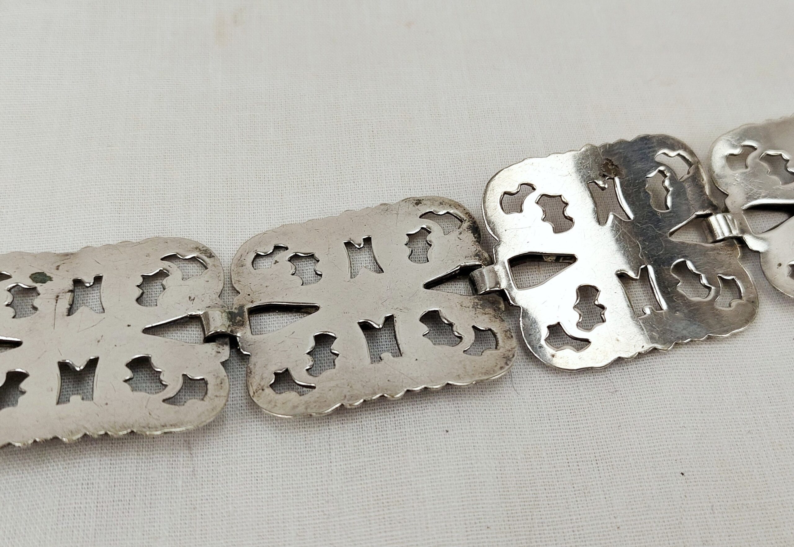 Vintage Silver Plated Nurses Buckle And Belt - Image 7