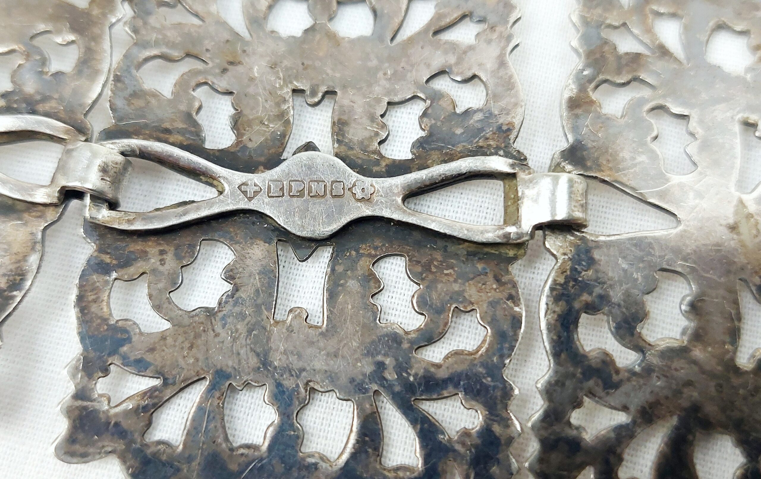 Vintage Silver Plated Nurses Buckle And Belt - Image 3