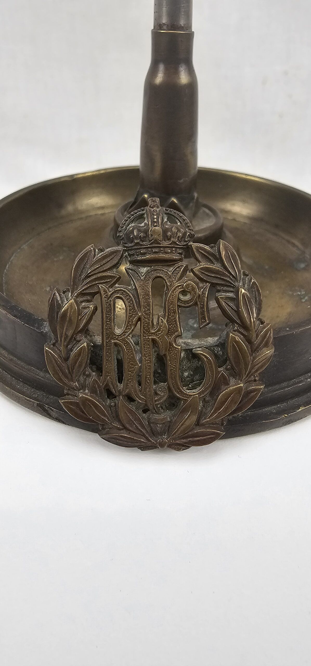 WW1 1915 Trench Art Ashtray With RFC Badge - Image 6