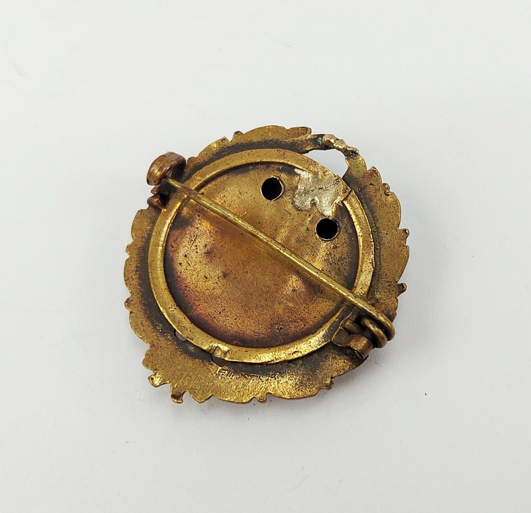WW1 Rifles Sweetheart Badge - Image 3