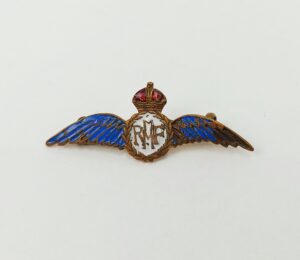 WW2 Gilt Enamel RAF Sweetheart Badge