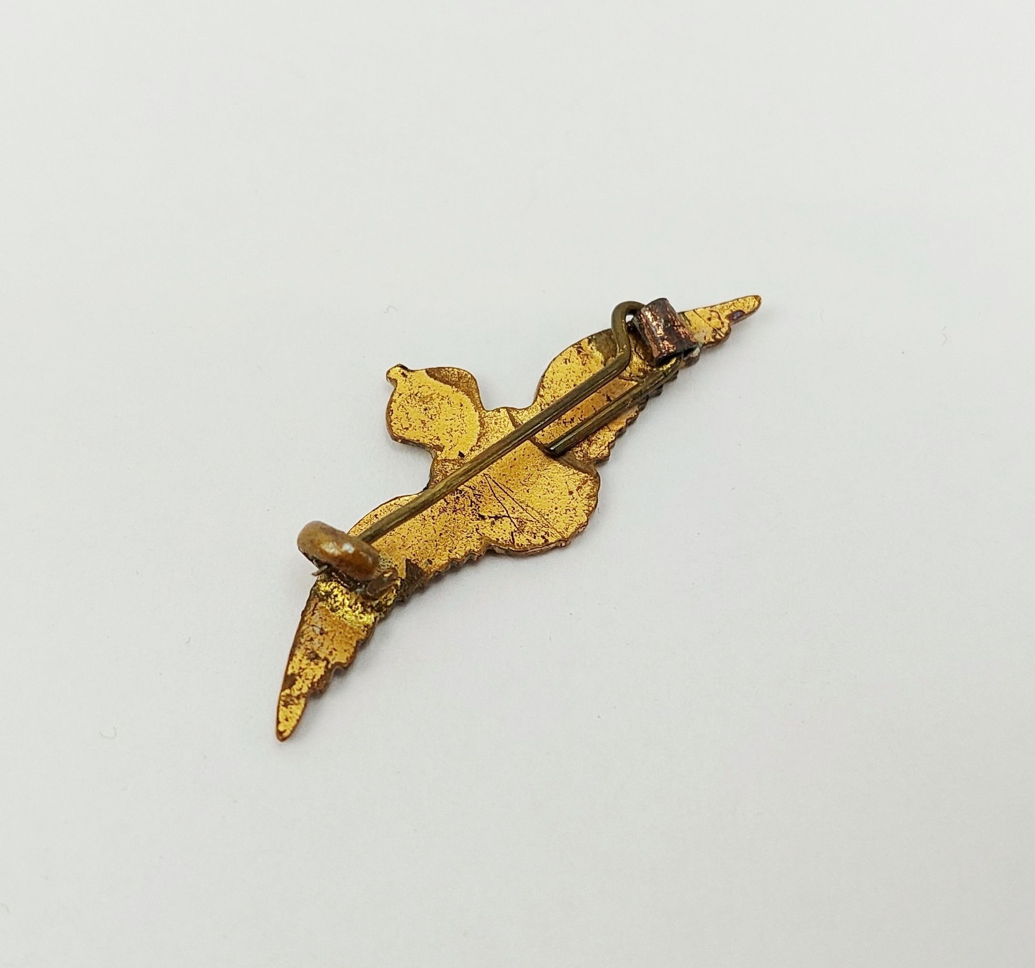 WW2 Gilt Enamel RAF Sweetheart Badge - Image 2