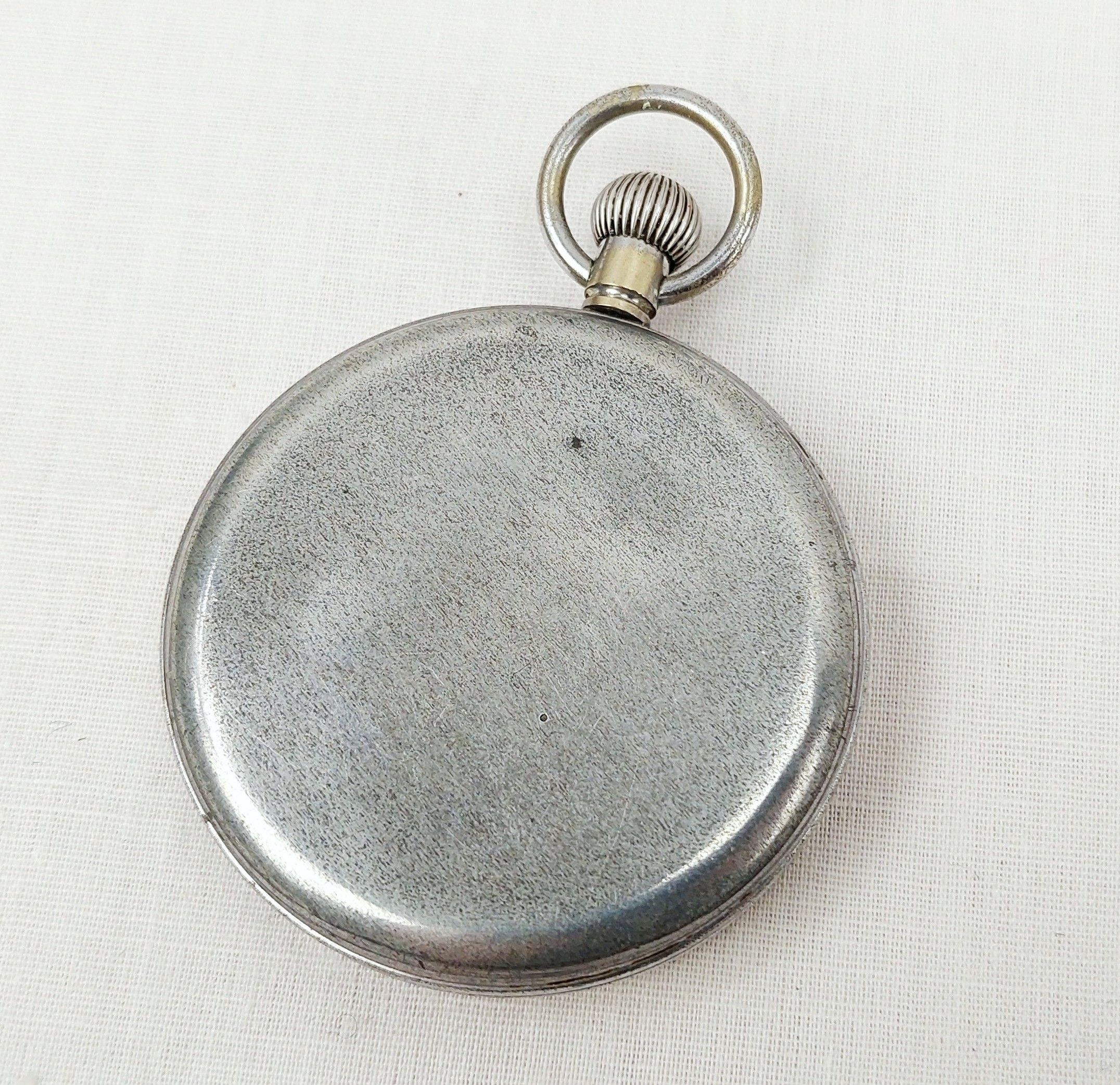 cWW2 Helvetica Military Pocket Watch - Image 5