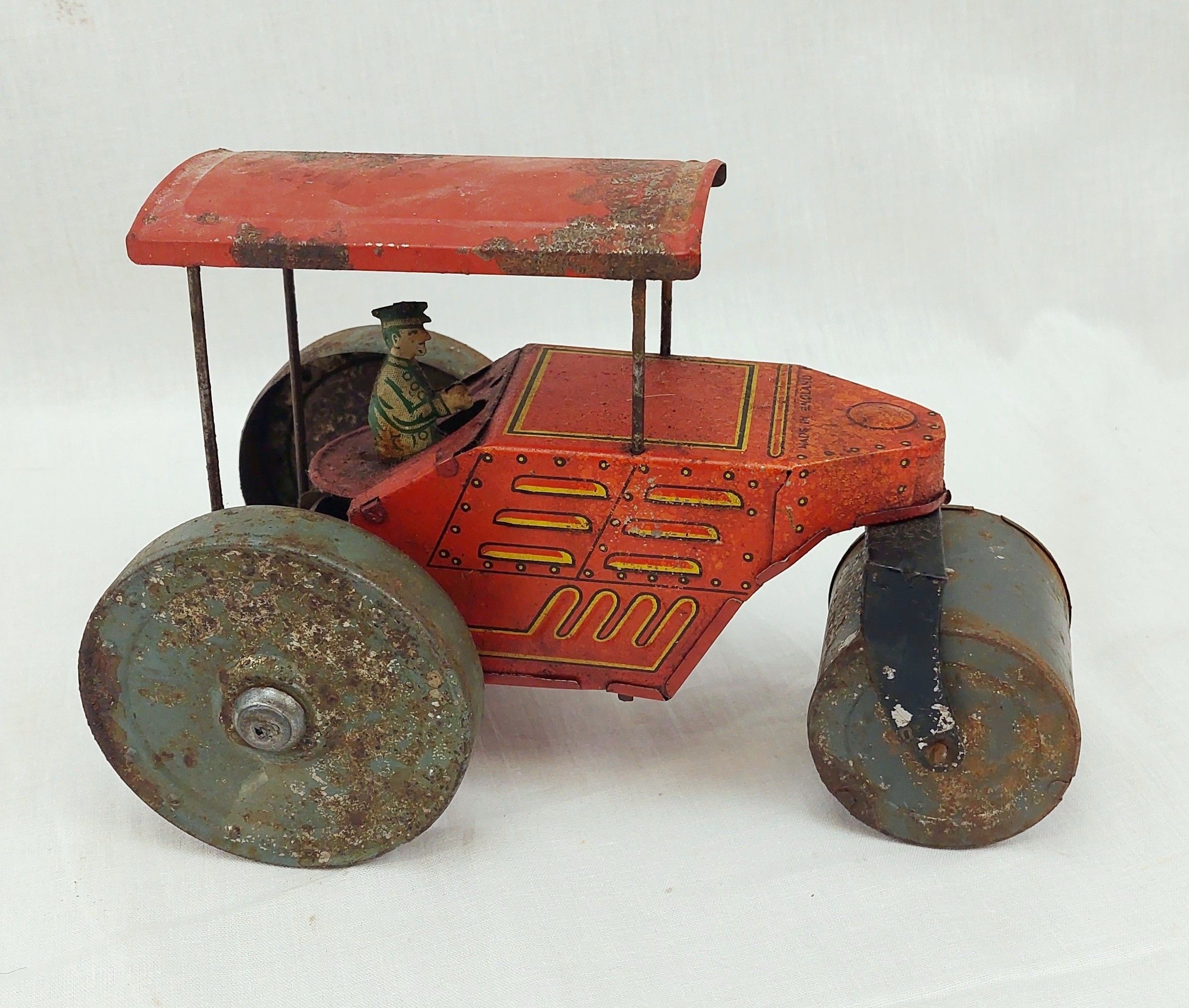 1930s English Clockwork Tinplate Steam Roller