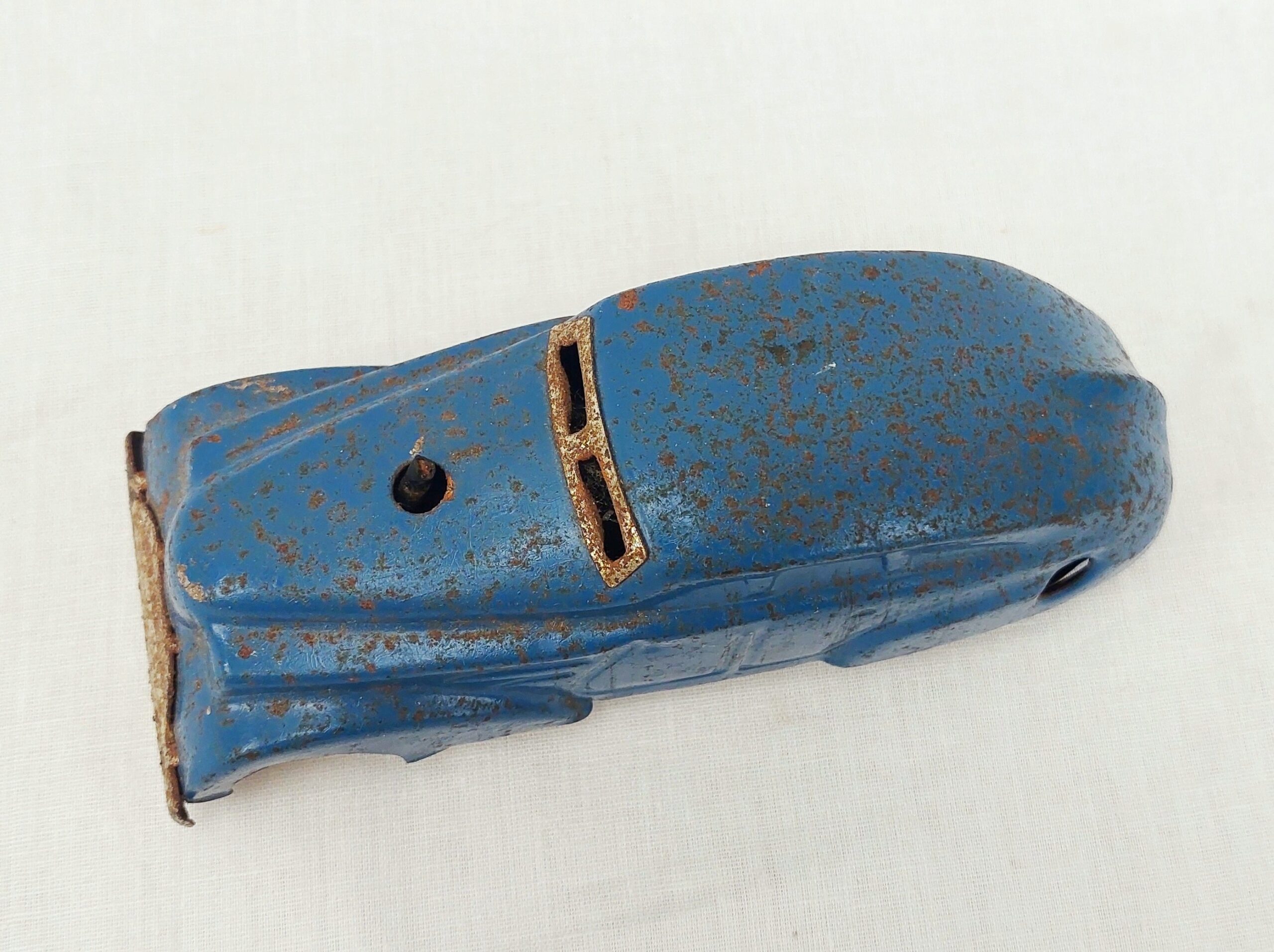 1930s English Made Tinplate Clockwork Car - Image 4