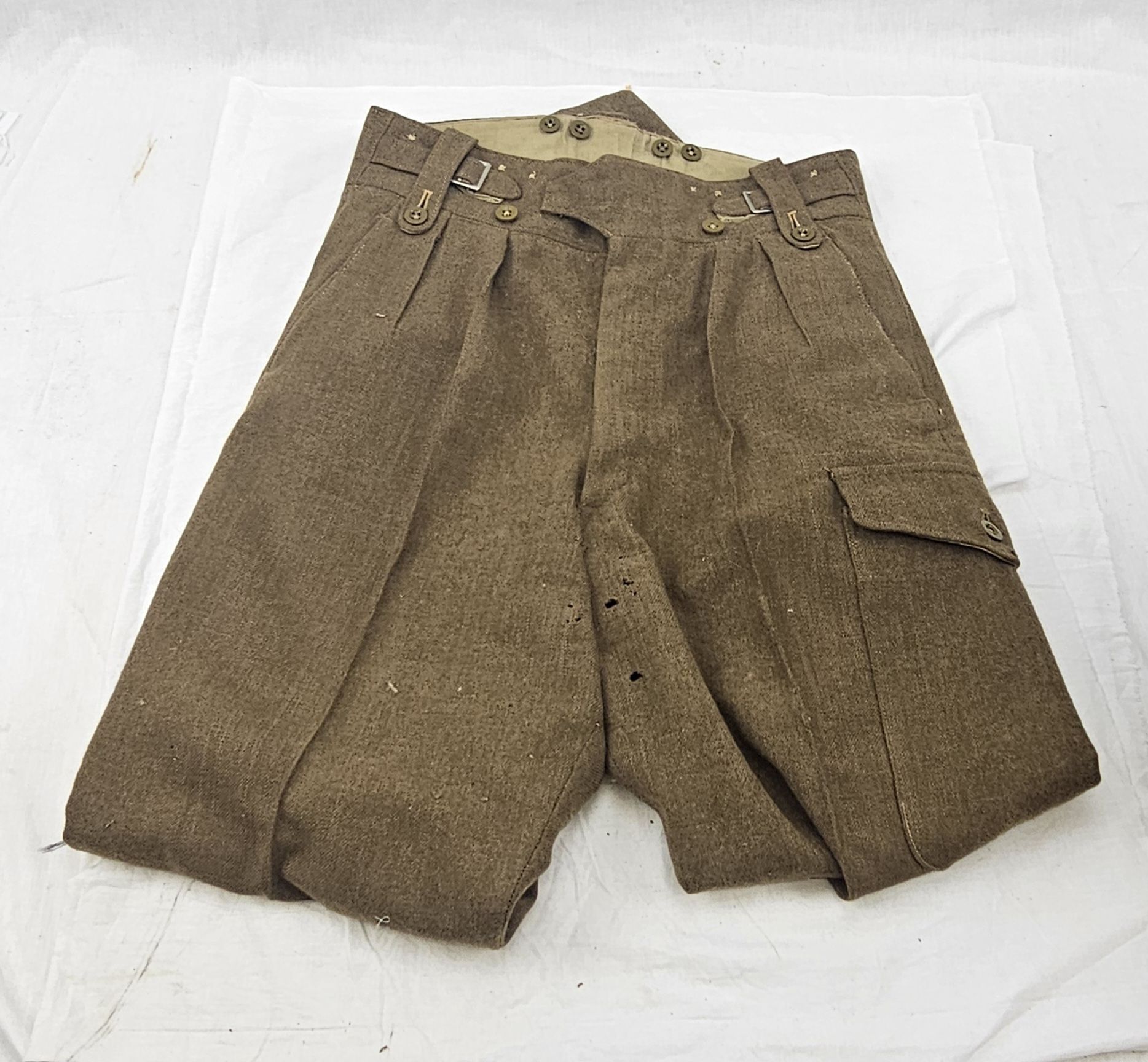 1949 Pattern Battledress Uniform Set (Buffs) Royal East Kent Regiment And GS Medal Named To PTE. M.J Button - Image 8