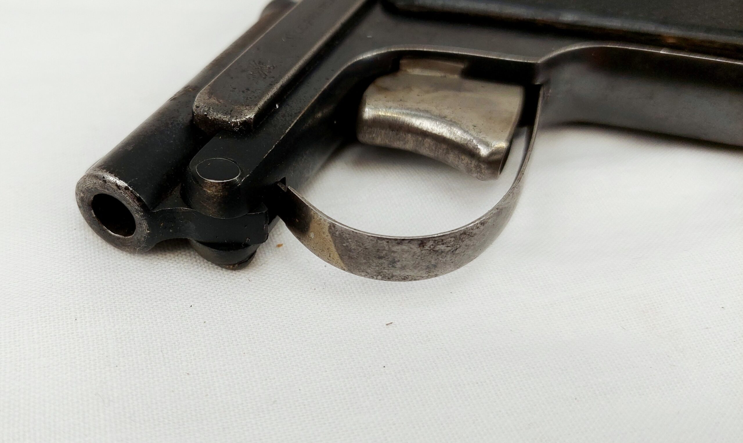 EU Spec Deactivated FN 6.35mm Le Francais Semi Automatic Pistol And Purse Holster - Image 4