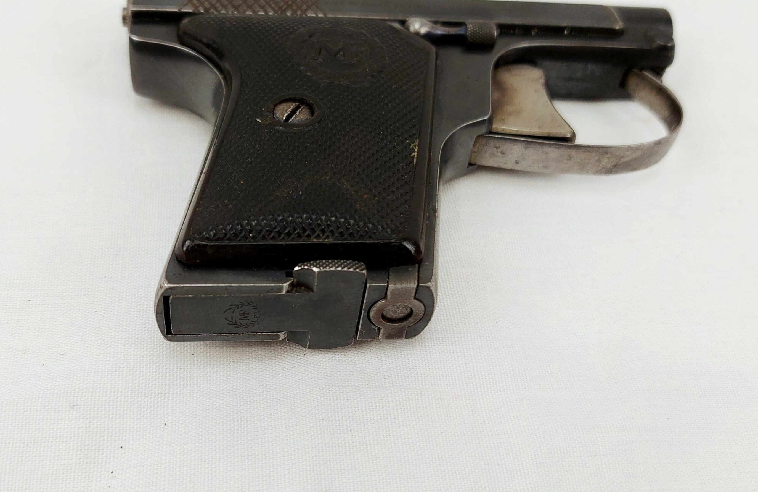 EU Spec Deactivated FN 6.35mm Le Francais Semi Automatic Pistol And Purse Holster - Image 11