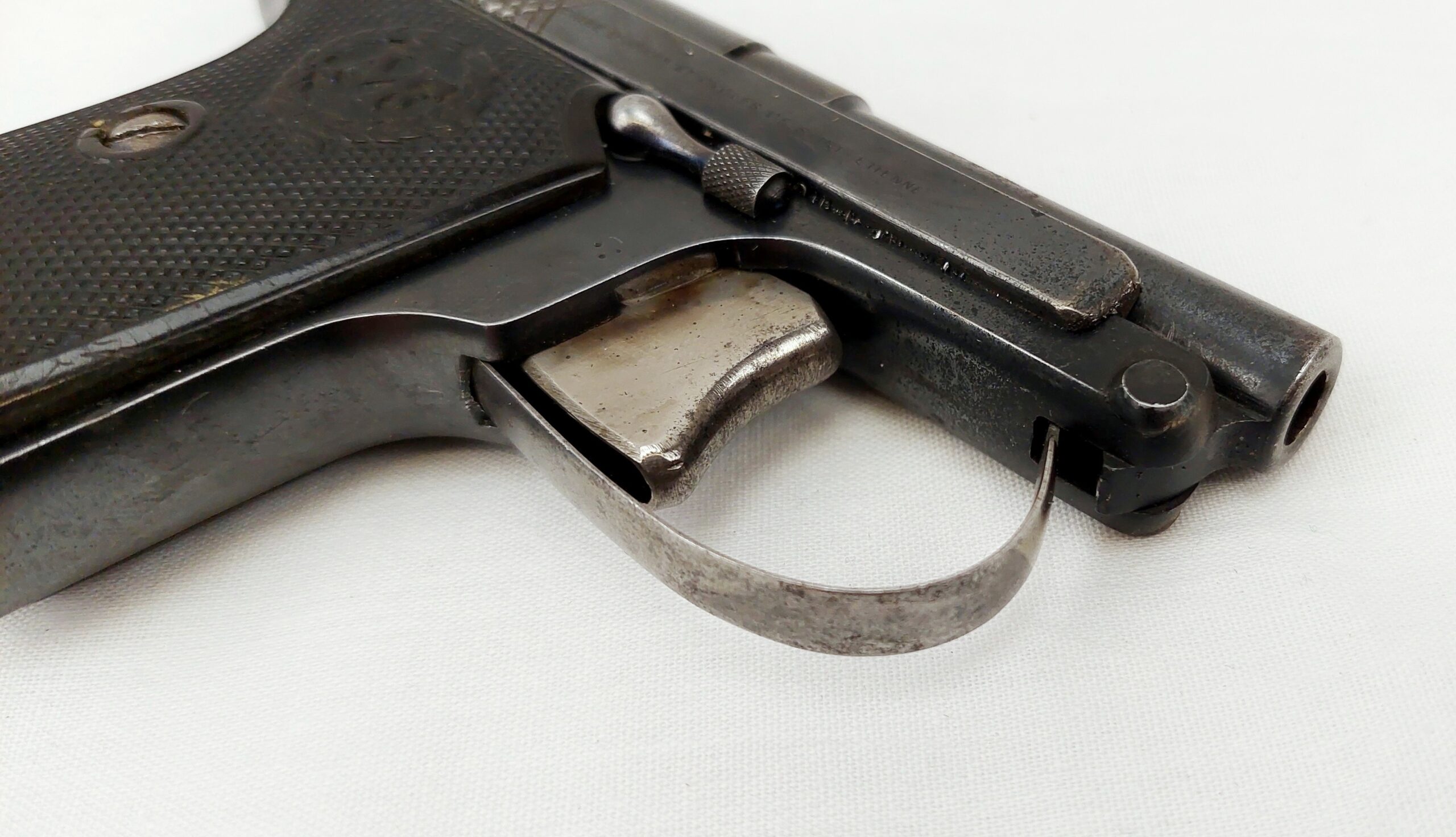 EU Spec Deactivated FN 6.35mm Le Francais Semi Automatic Pistol And Purse Holster - Image 9