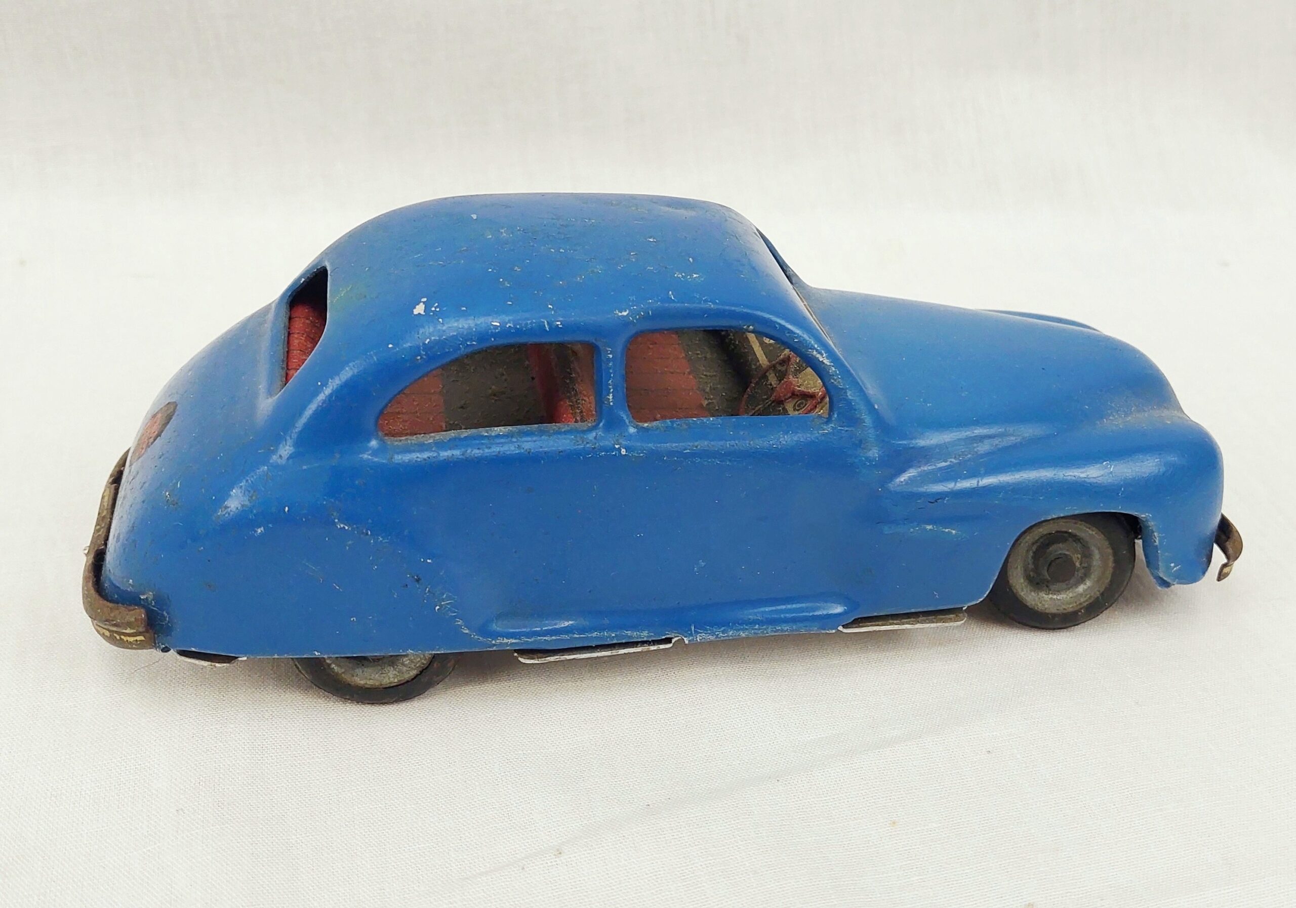 Vintage 1960s Chad Valley Harbone Tin Plate Car - Image 2