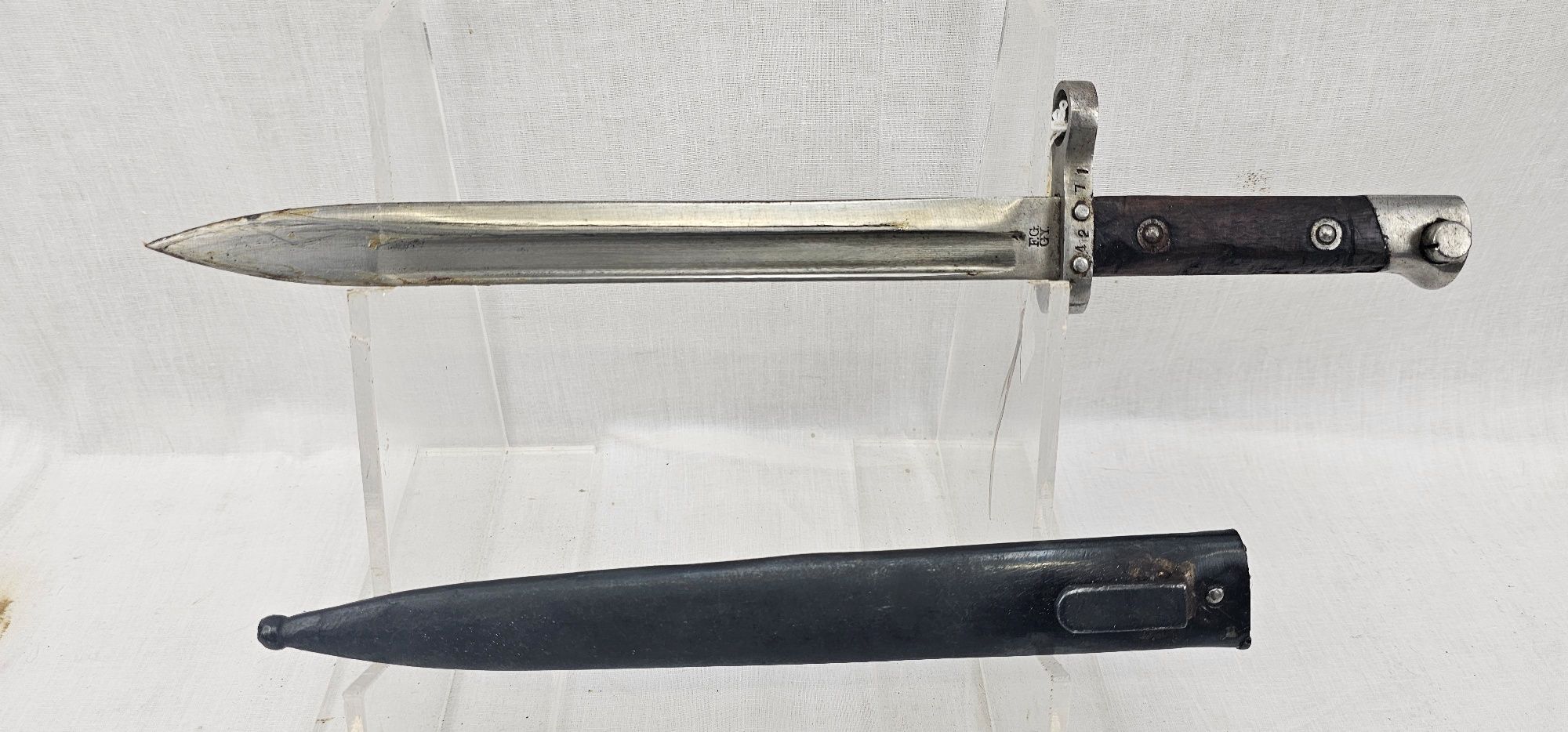 WW2 Czech M95 Bayonet And Scabbard sn. 4271 - Image 9
