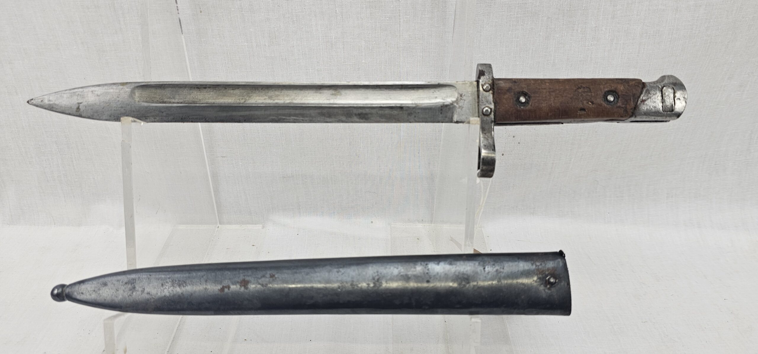 WW2 Czech M95 Bayonet And Scabbard sn. 6701