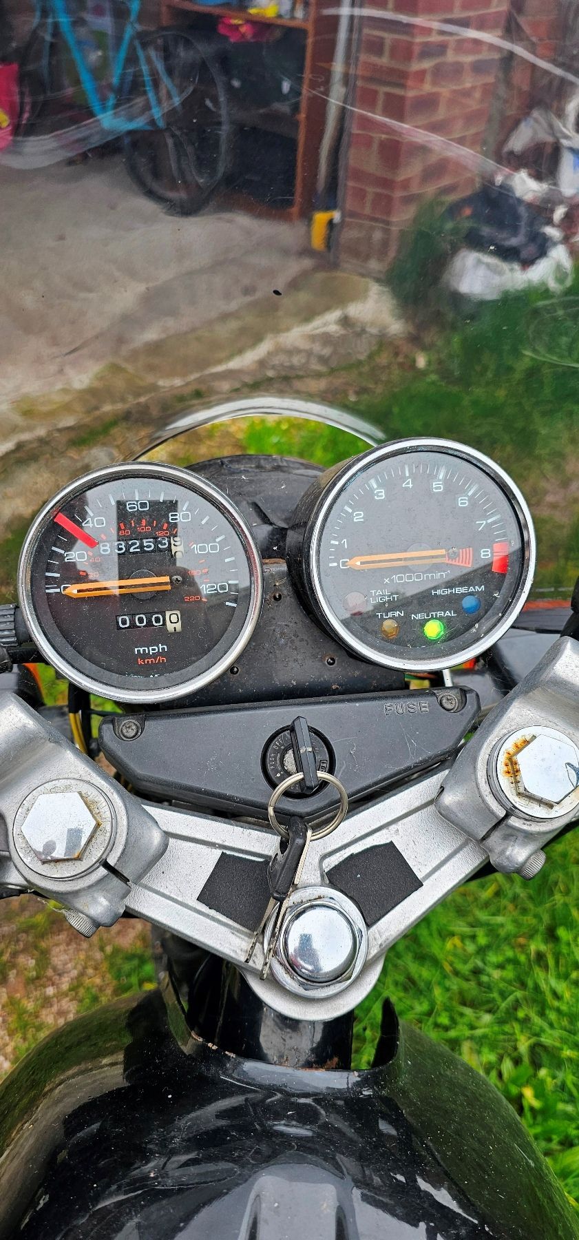 Classic 1984 Honda XBR 500 Motorcycle with Original Fairings - Image 21